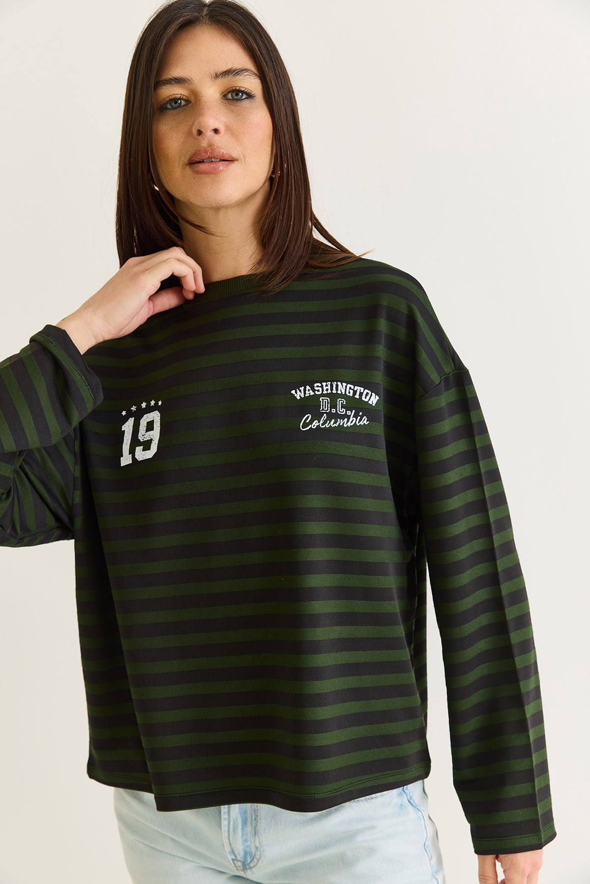 Kadın Çizgili Dijital Baskı Detaylı Oversize Uzun Kollu T-Shirt 925 60286558 - Yeşil-Siyah T-SHİRT modelleri