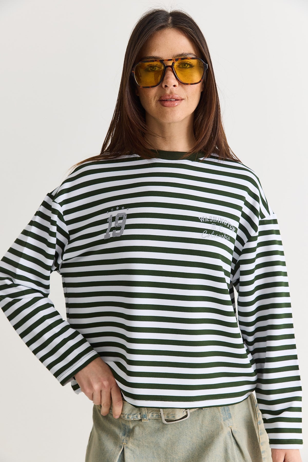 Kadın Çizgili Dijital Baskı Detaylı Oversize Uzun Kollu T-Shirt 925 60286558 - Beyaz-Yeşil T-SHİRT modelleri