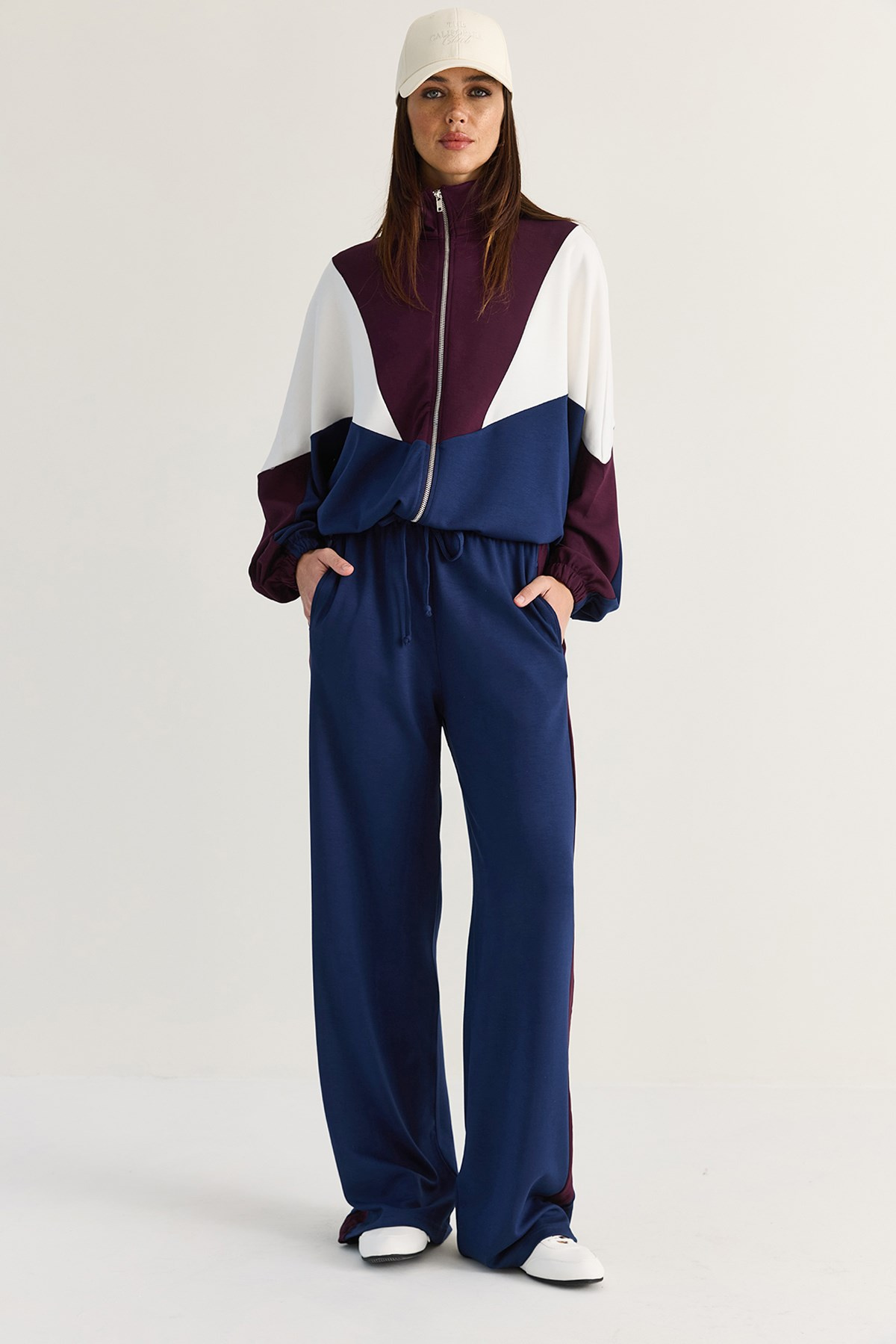 Kadın Dik Yaka Fermuarlı Garnili Oversize Hırka Bol Pantolon Modal Takım 8123 60286515 - Lacivert ALT - ÜST TAKIM modelleri