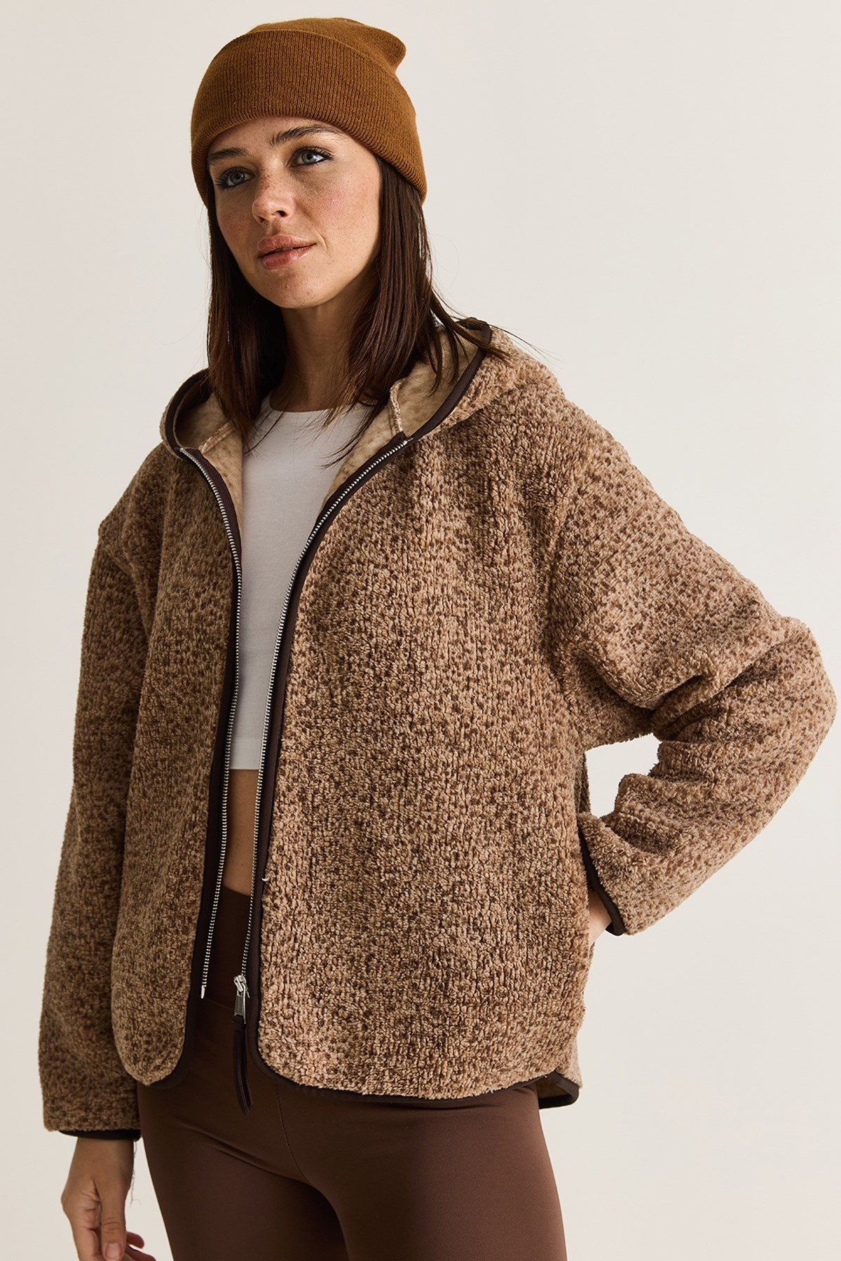 Kadın Kapüşonlu Biyeli Fermuarlı Cep Detaylı Teddy Peluş Sweat 2970 60286606 - Kahverengi-Vizon SWEATSHİRT modelleri
