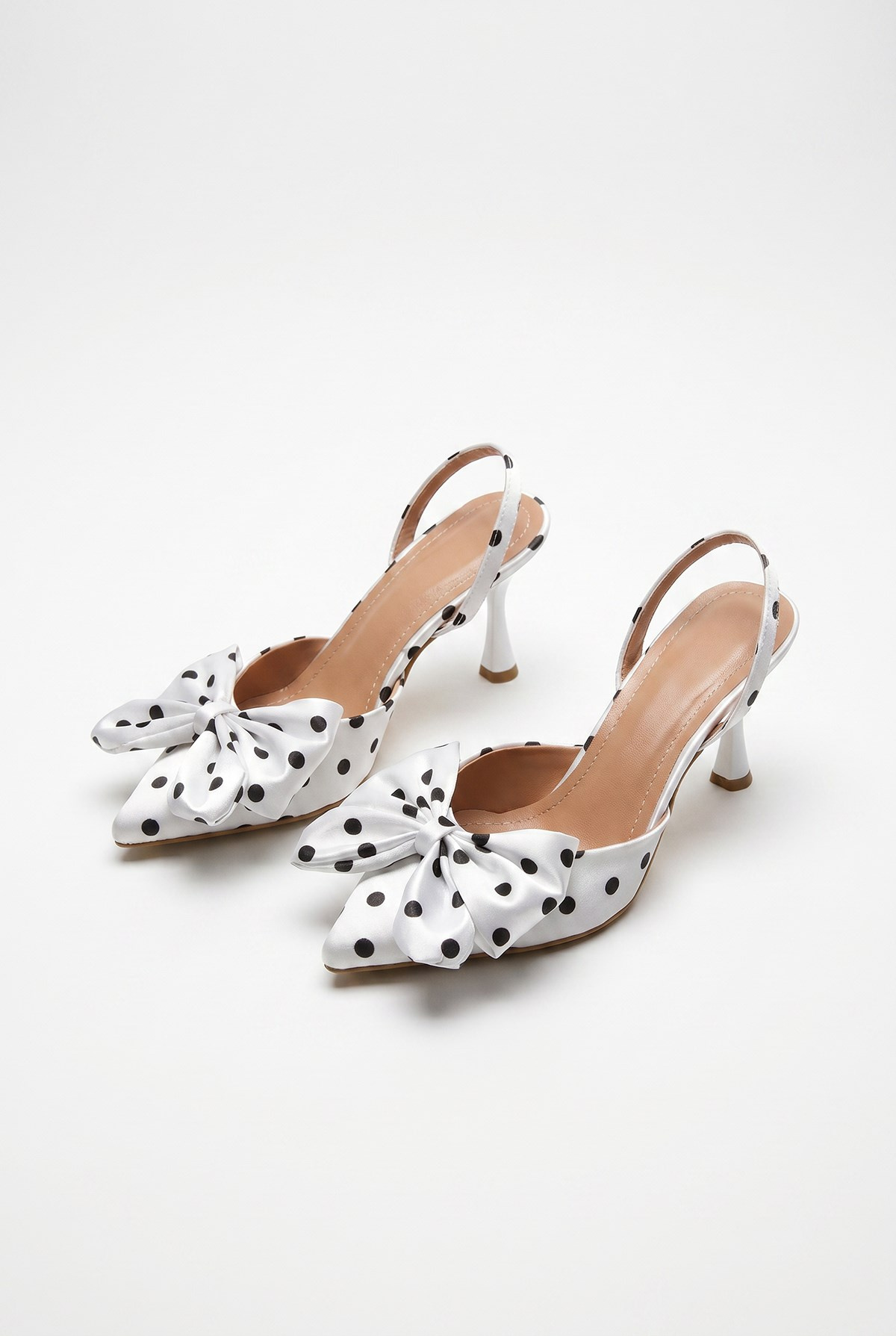 Kadın Puantiye Desenli Fiyonk Detaylı İnce Topuklu Slingback Stiletto 50021010 - Beyaz AYAKKABI modelleri