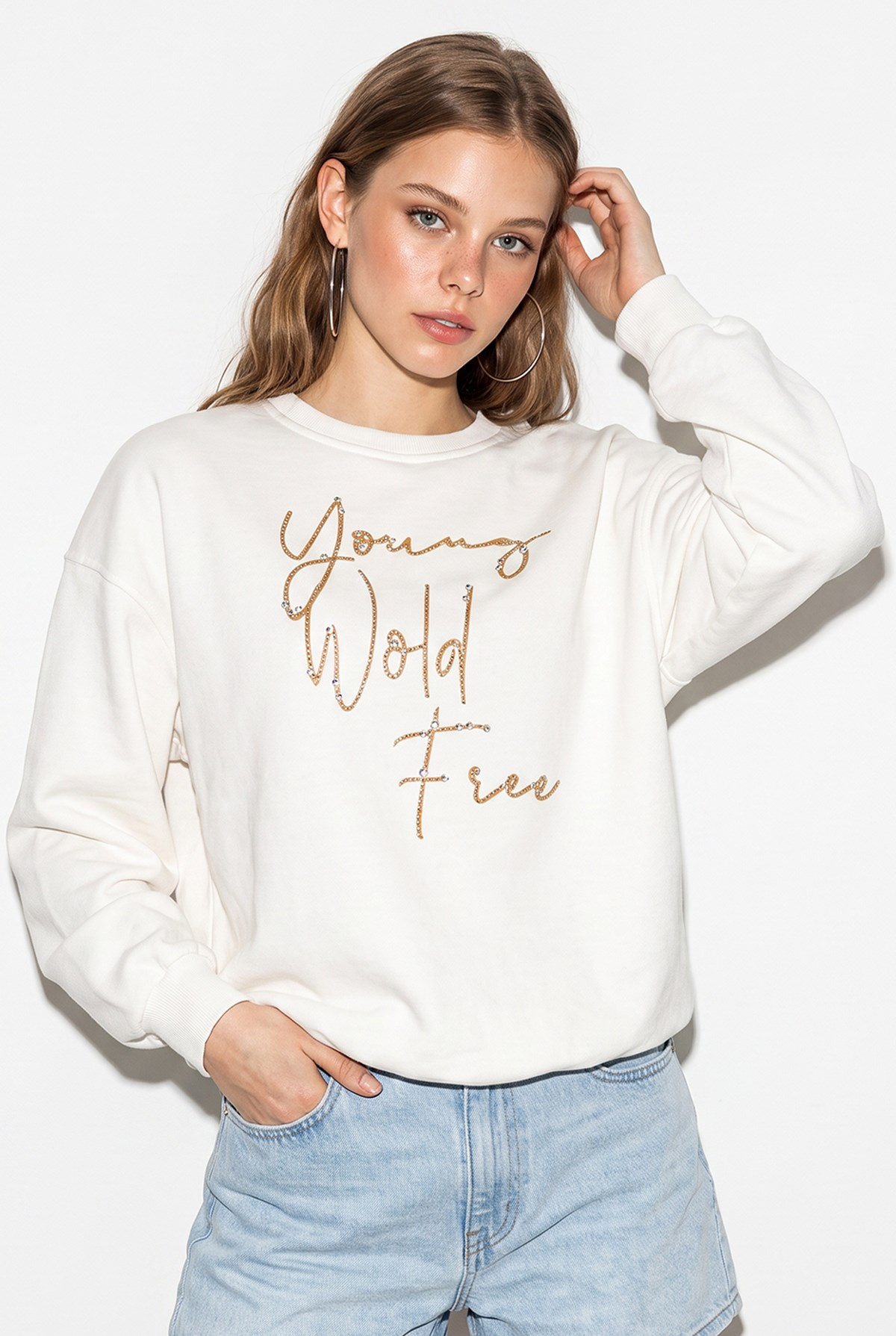Kadın Taşlı Yazı Detaylı Oversize Üç İplik Sweatshirt 1006 60286478 - Beyaz SWEATSHİRT modelleri