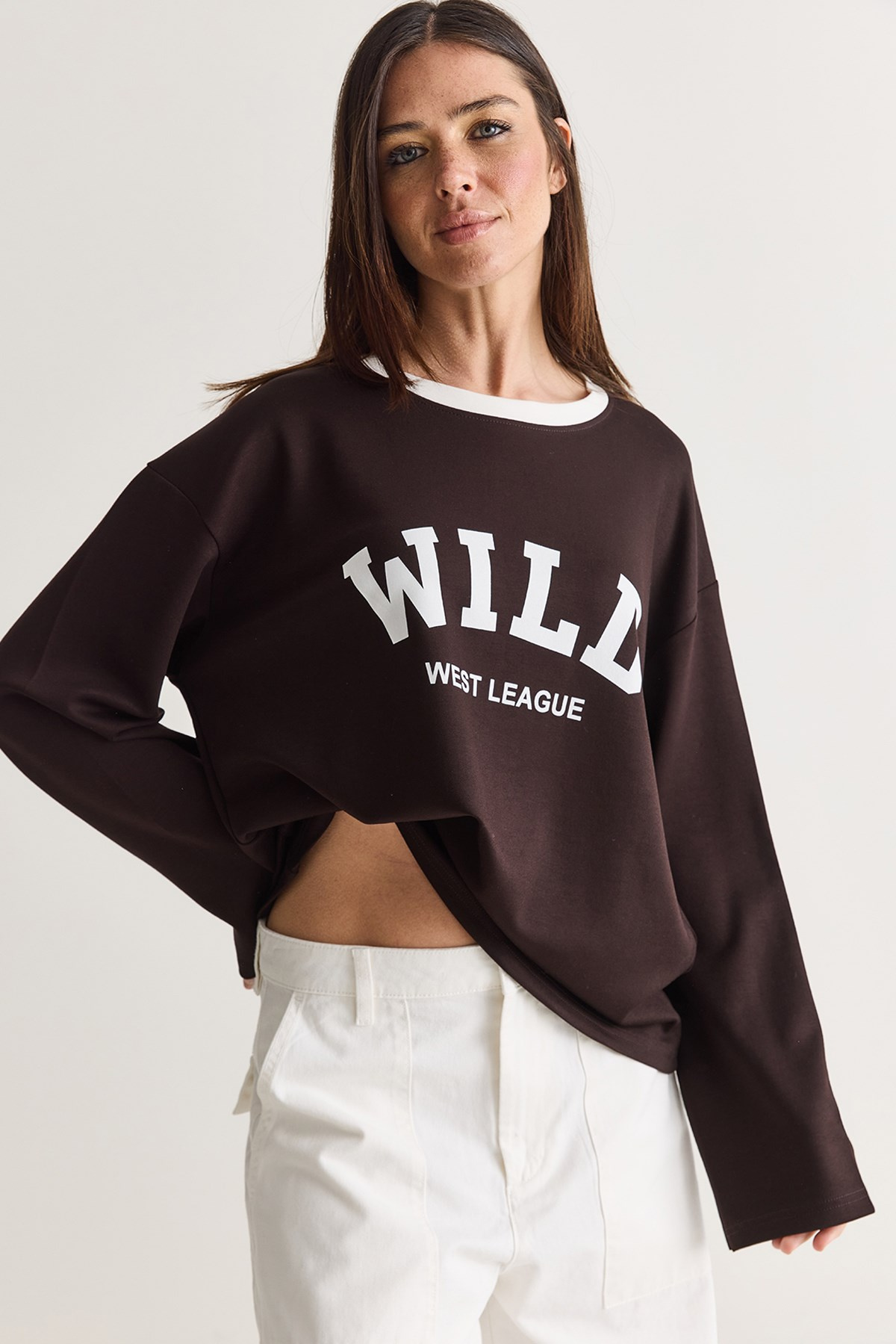 Kadın Wild Baskılı Bisiklet Yaka Oversize Uzun Kollu Sweatshirt 2392 60286691 - Acı Kahve SWEATSHİRT modelleri