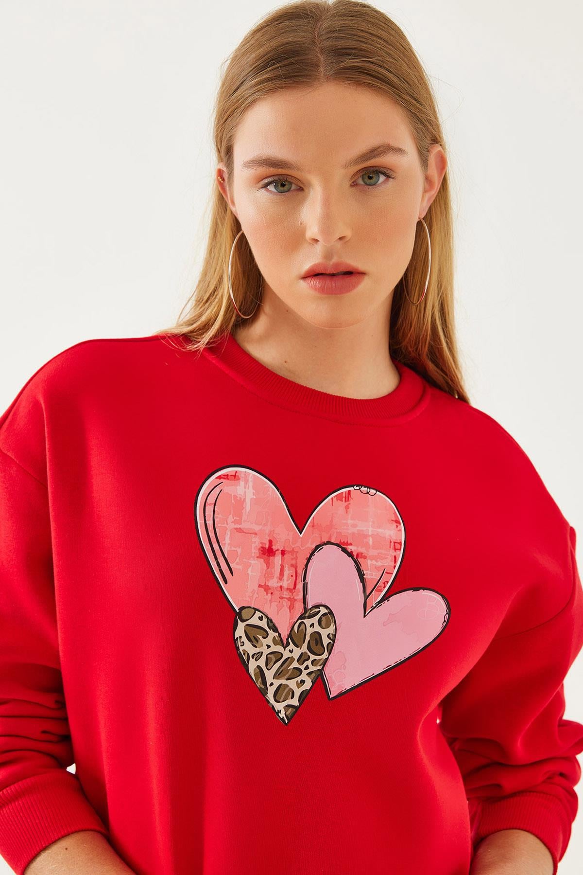 Kalp Baskılı Sweatshirt MBHS017 60601017 - Kırmızı