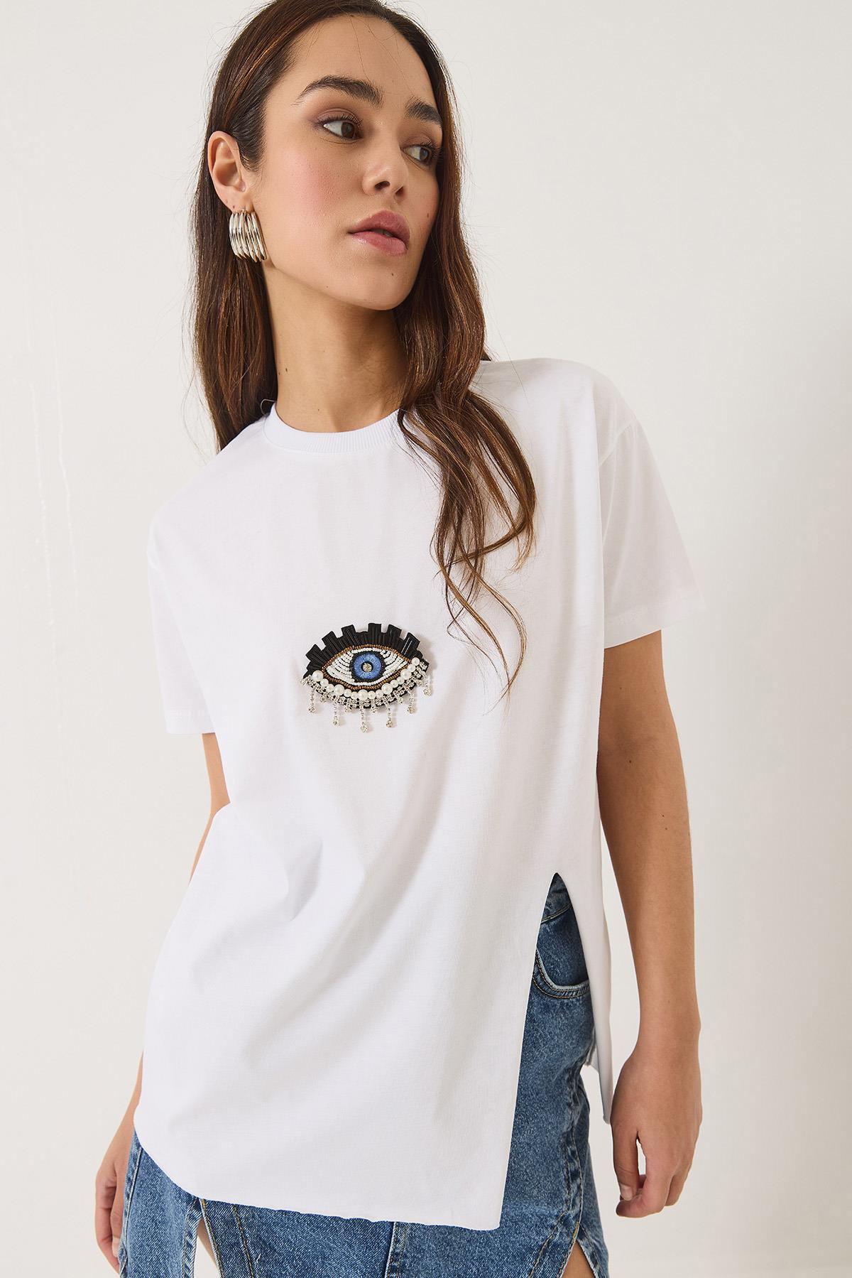 Pul Payet Aksesuarlı Yırtmaç Detaylı Kısa Kollu T-Shirt 60602029 - Beyaz