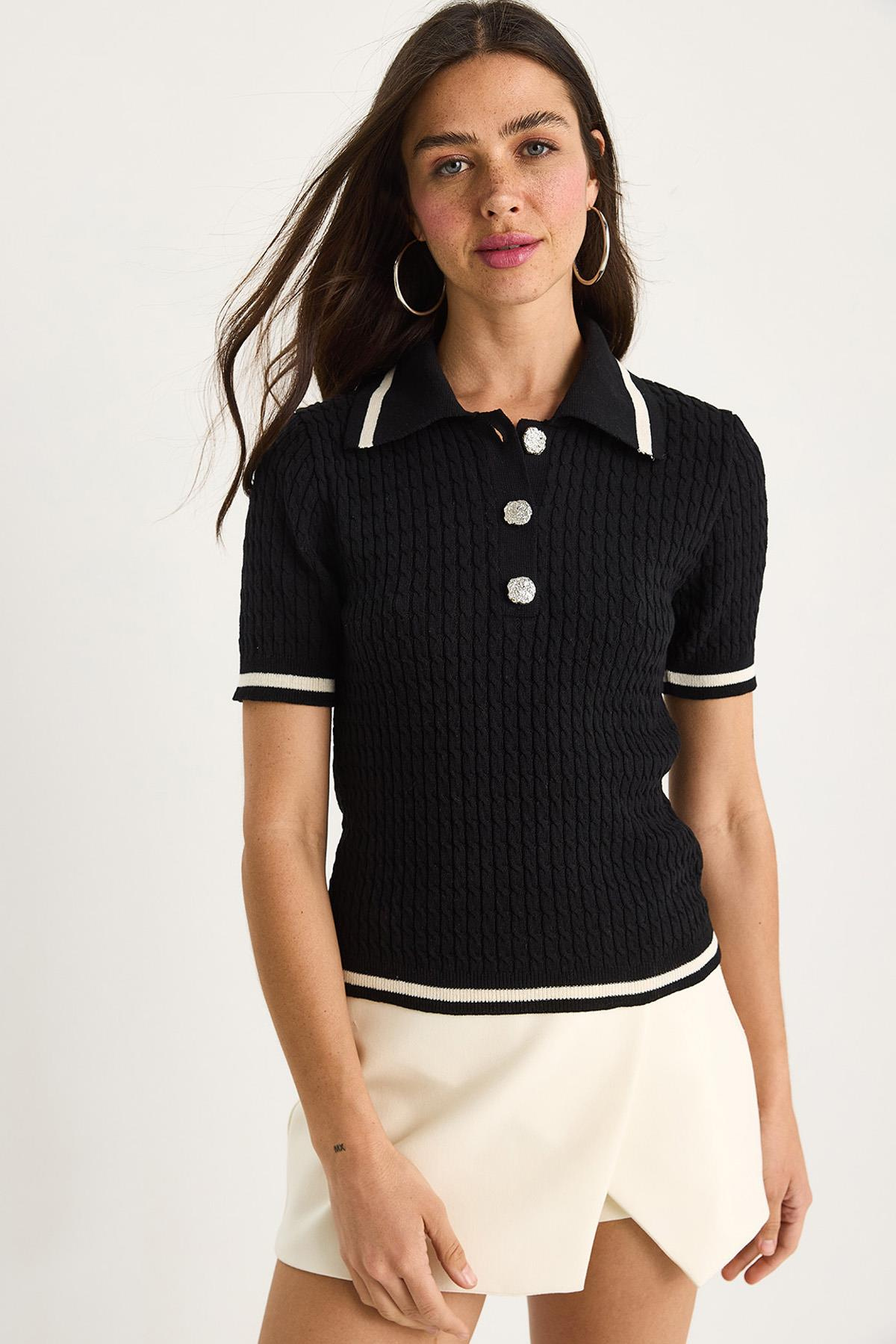 Sekiz İlmek Örgü Şerit Detaylı Polo Yaka Triko T-Shirt 20258022 - Siyah