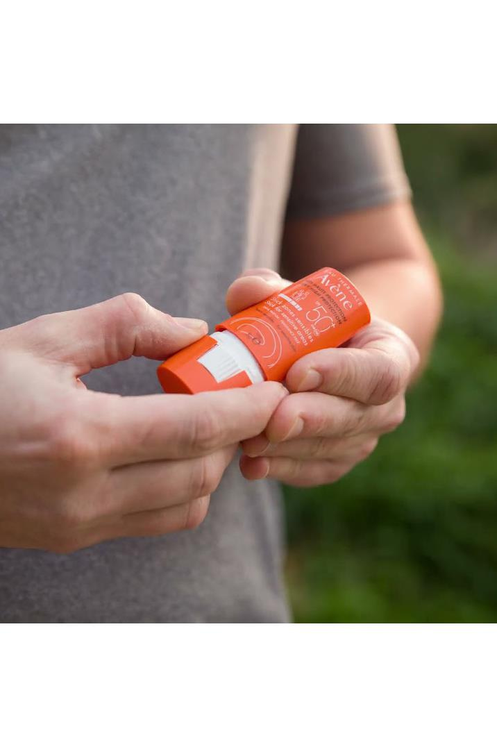 AveneAvene Stick Zones Sensible Güneş Koruyucu Stick Spf 50+ 8 grAvene Stick Zones Sensible SPF50+ Fiyatı ve Özellikleri | Mutlufiyatlar