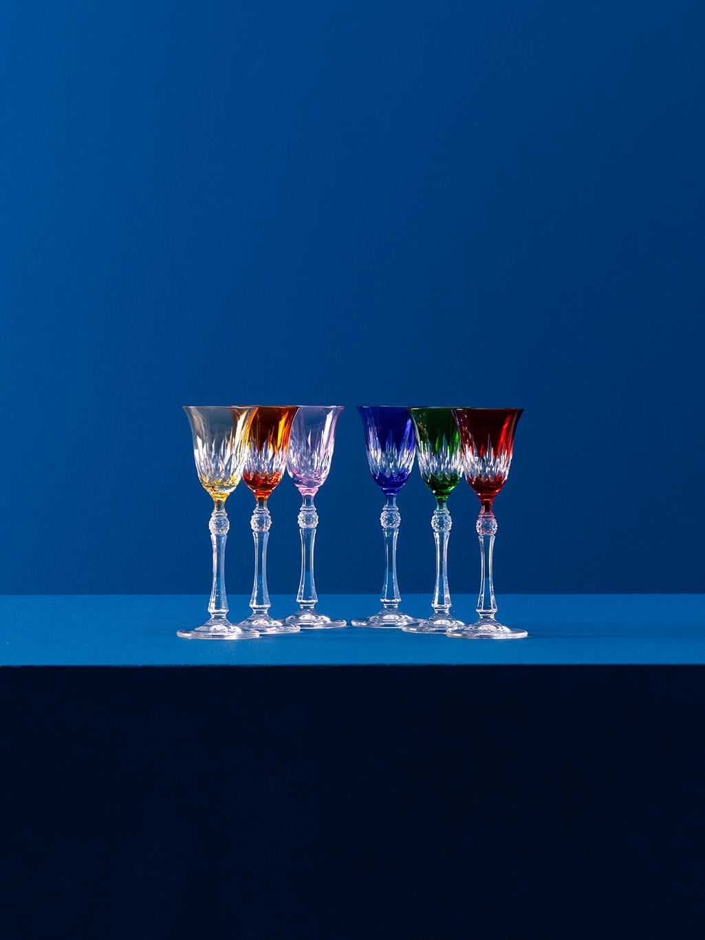 Renkli Kristal Kadeh Seti 6'lı – Baccarat Tarzı İnce Uzun Saplı Renkli Kristal Şarap Kadehi Seti – 6'lı Baccarat Tarzı İnce Uzun Saplı Alev Kesim
