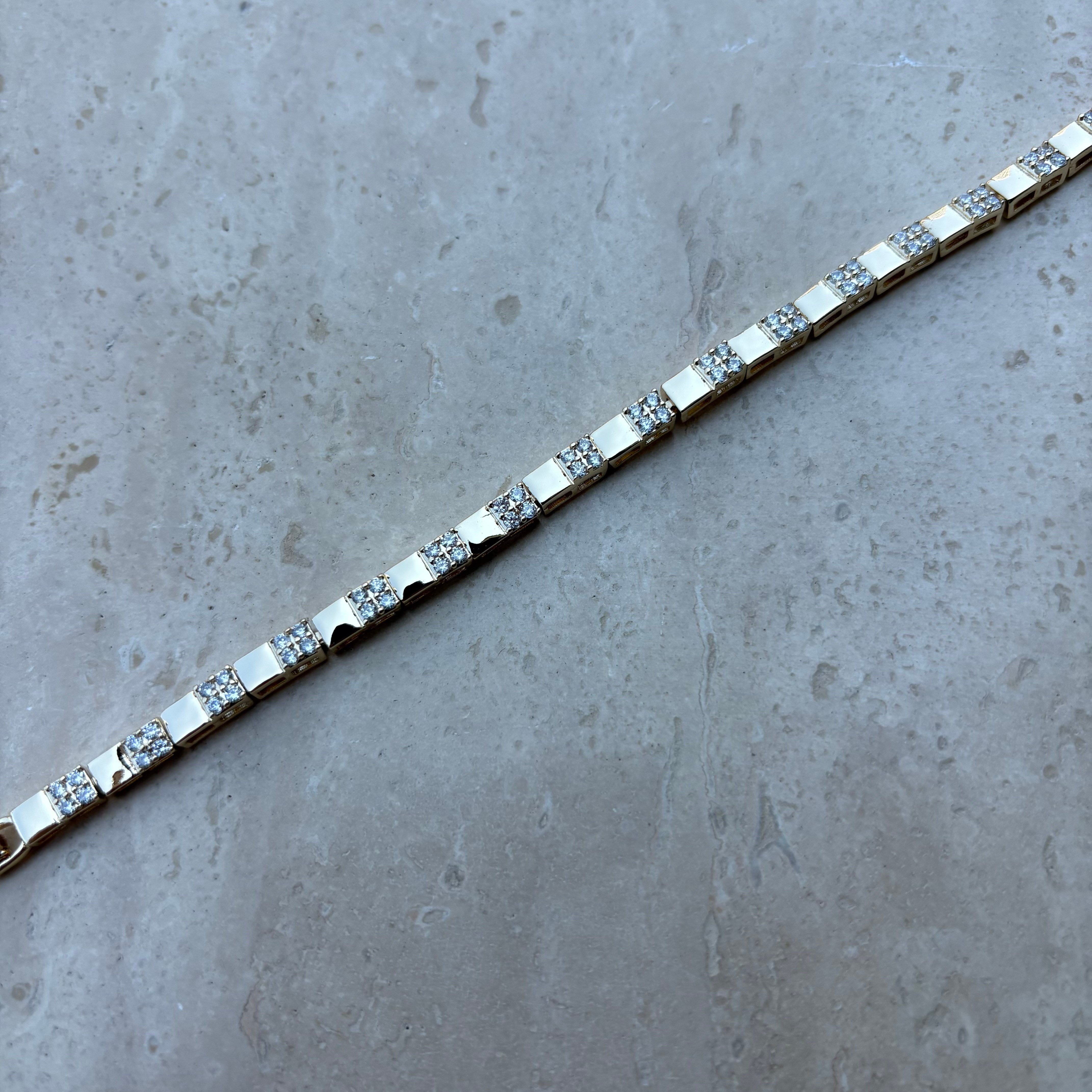 14K Altın Kaplama Kareli Taşlı Bileklik (17+2 cm)