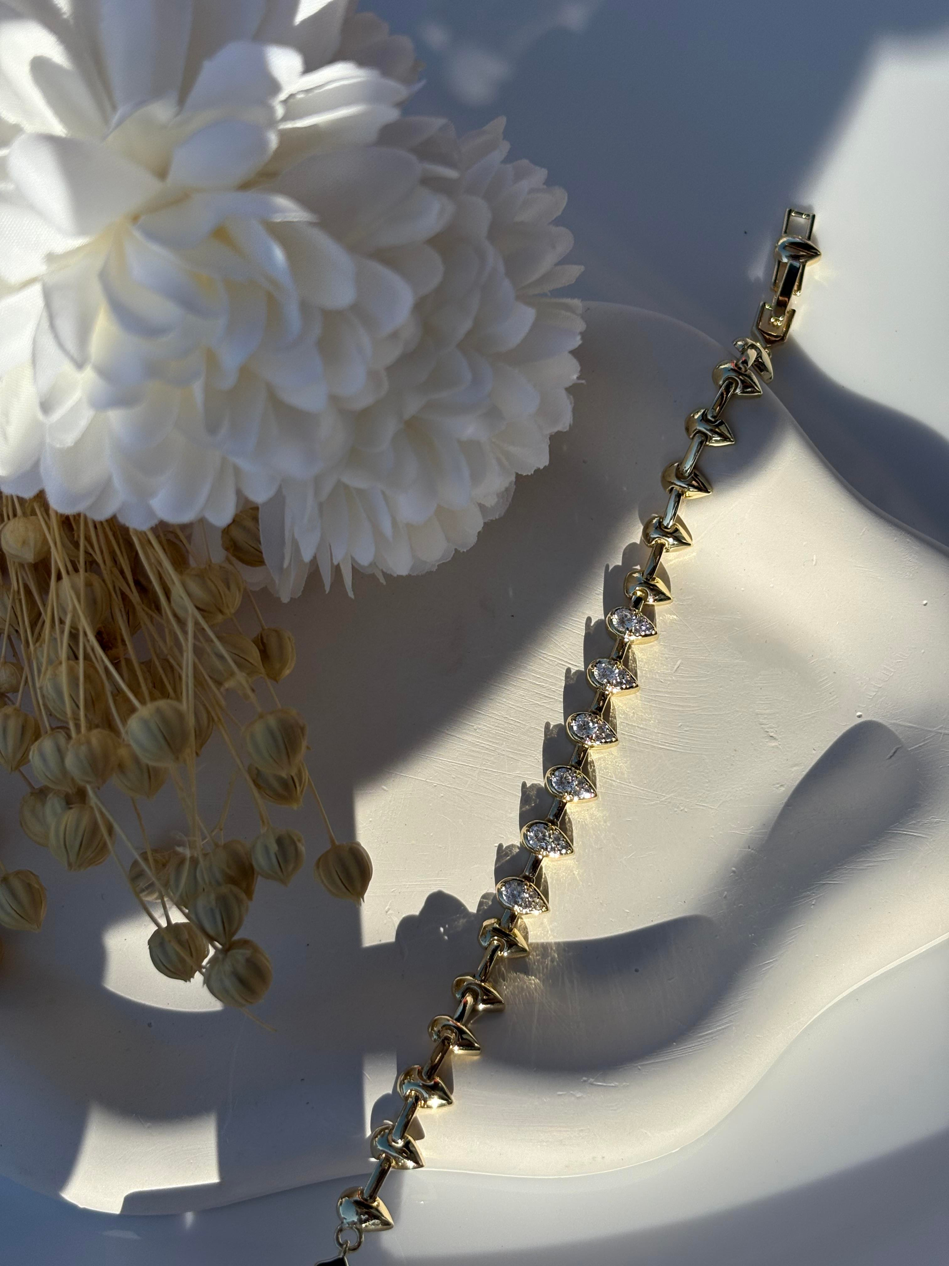 14K Özel Seri Damla Taşlı Bileklik (17+2 cm)
