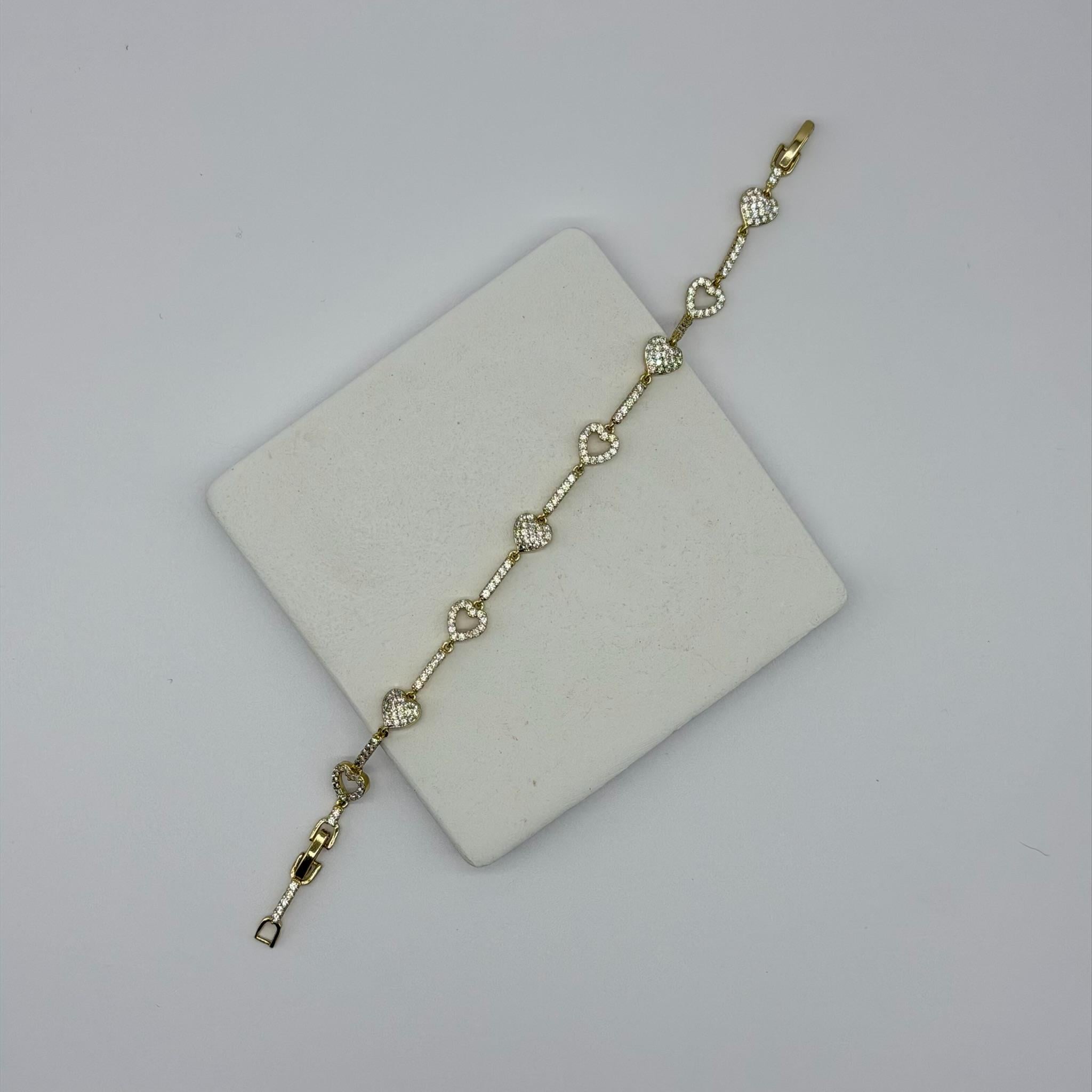 14K Özel Seri Kalp Figürlü Zirkon Taşlı Bileklik (17+2 cm)