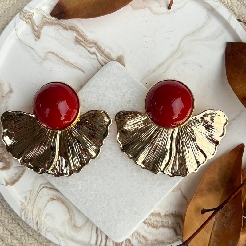 Bordo İki Gold Yapraklı Marka Küpe