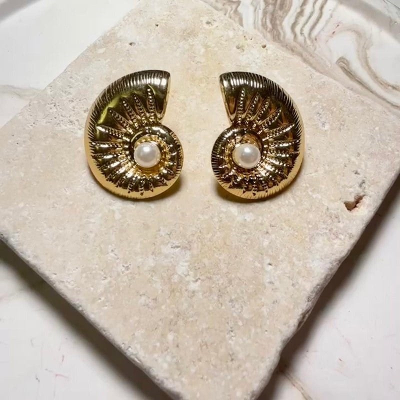 Çelik İncili Salyangoz Model Gold Küpe