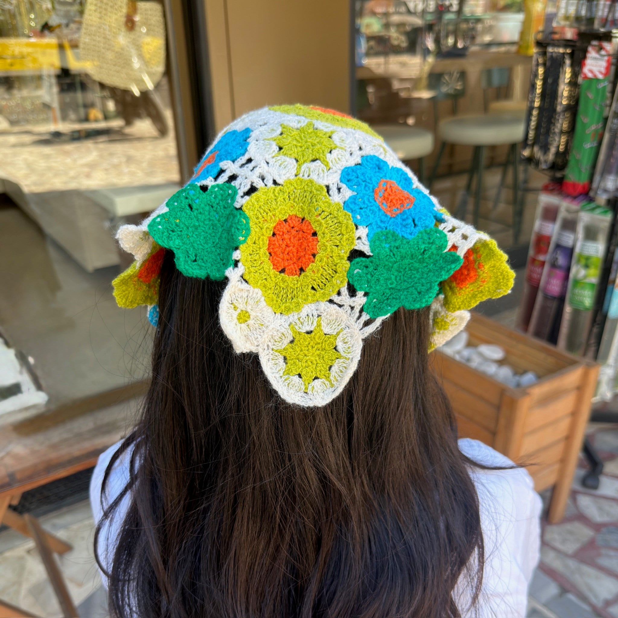 Çiçek Desenli Örgü Bandana 