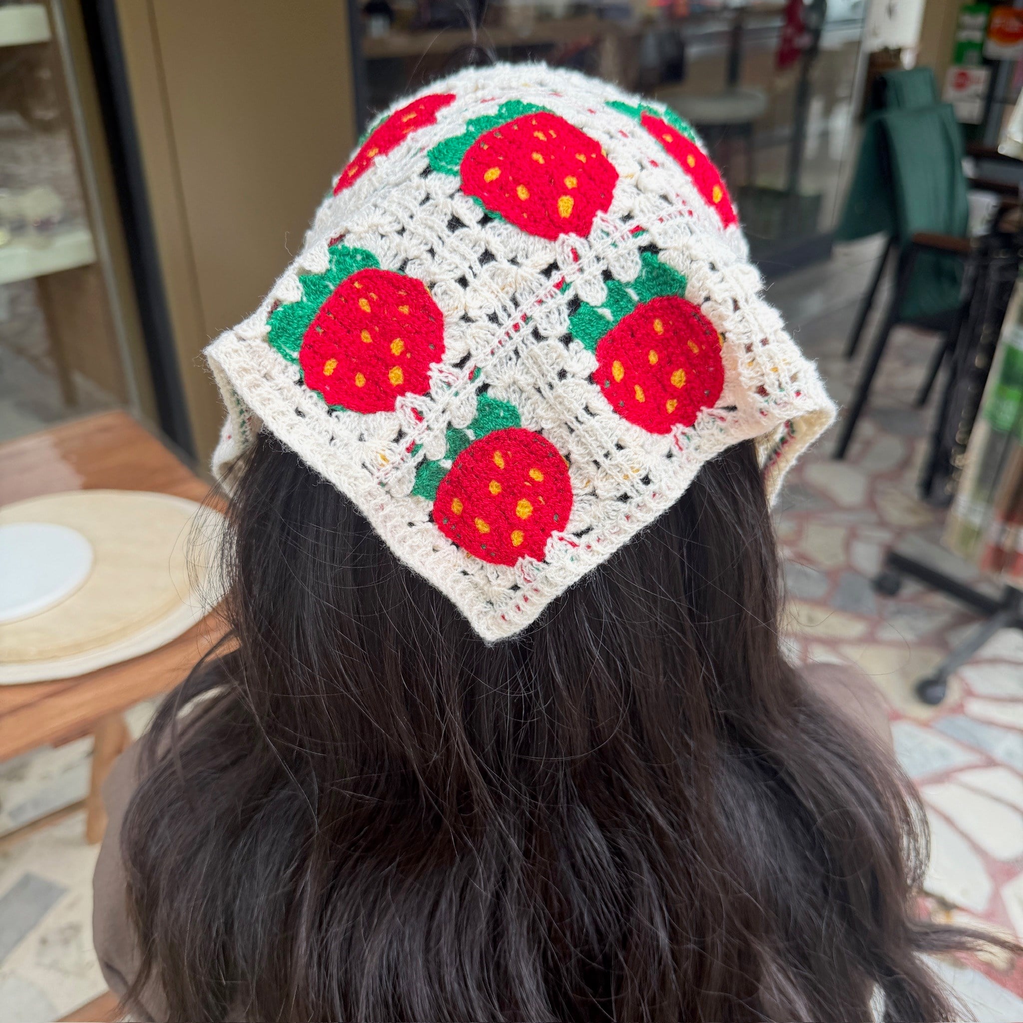 Çilek Desenli Bandana