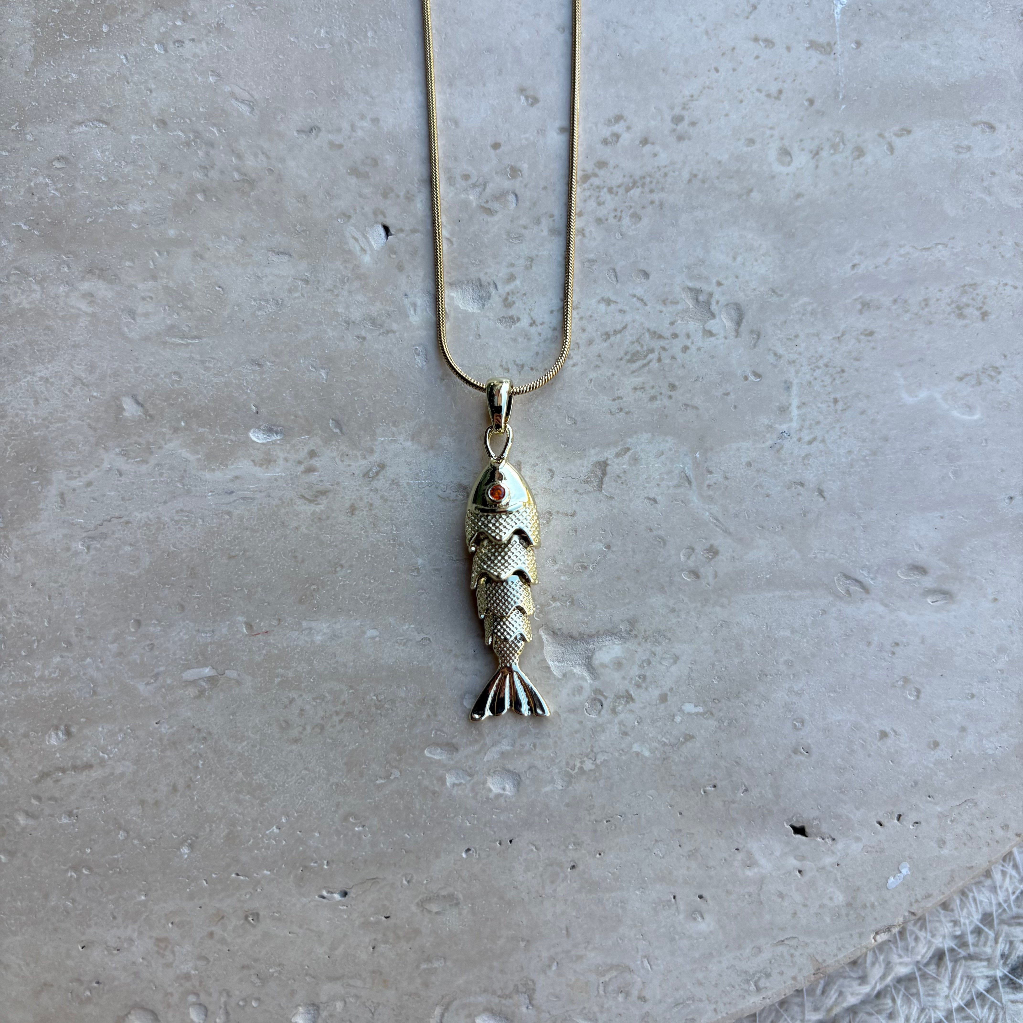 Gold Balıklı Çelik Kolye 