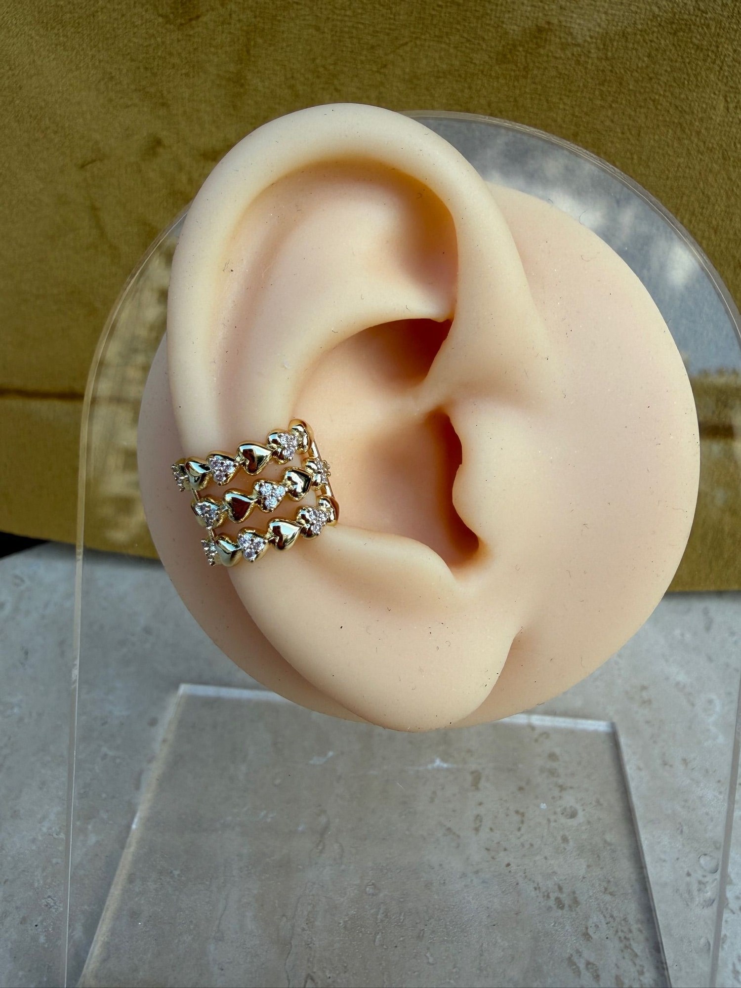 Kalp Detaylı Üç Sıra Gold Earcuff