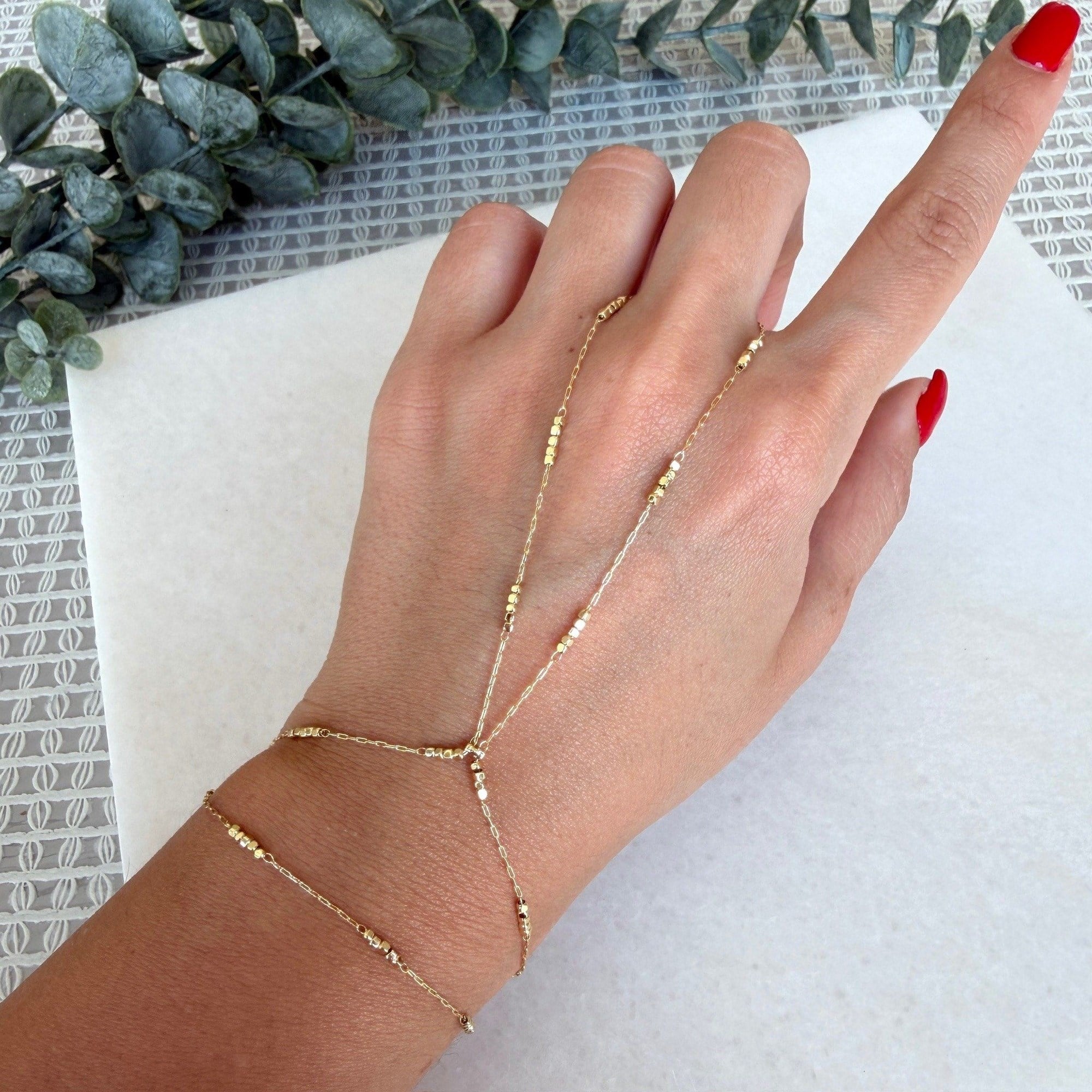 Küp Detay Minimal Gold Şahmeran