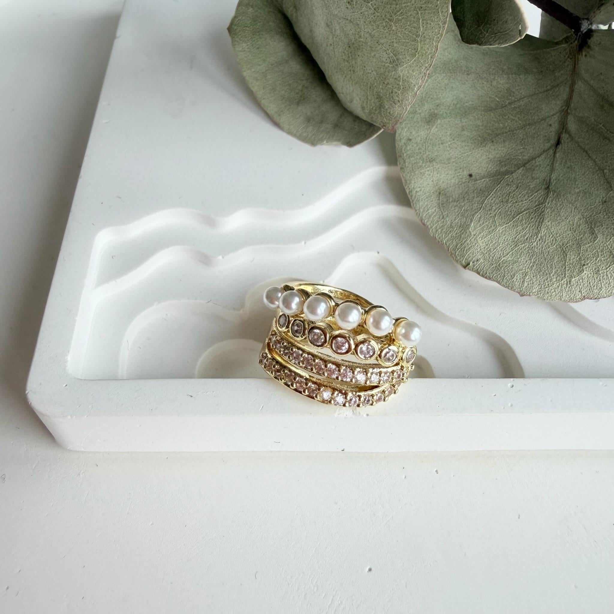 Mini İncili Taşlı Earcuff