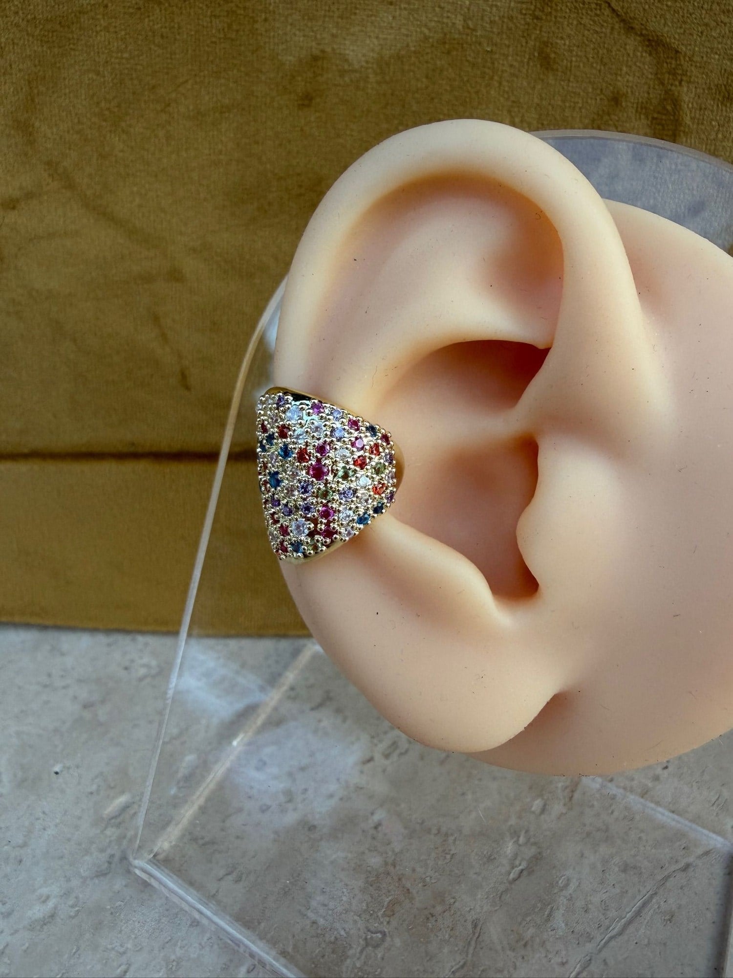 Renkli Gömme Taş Şık Gold Earcuff