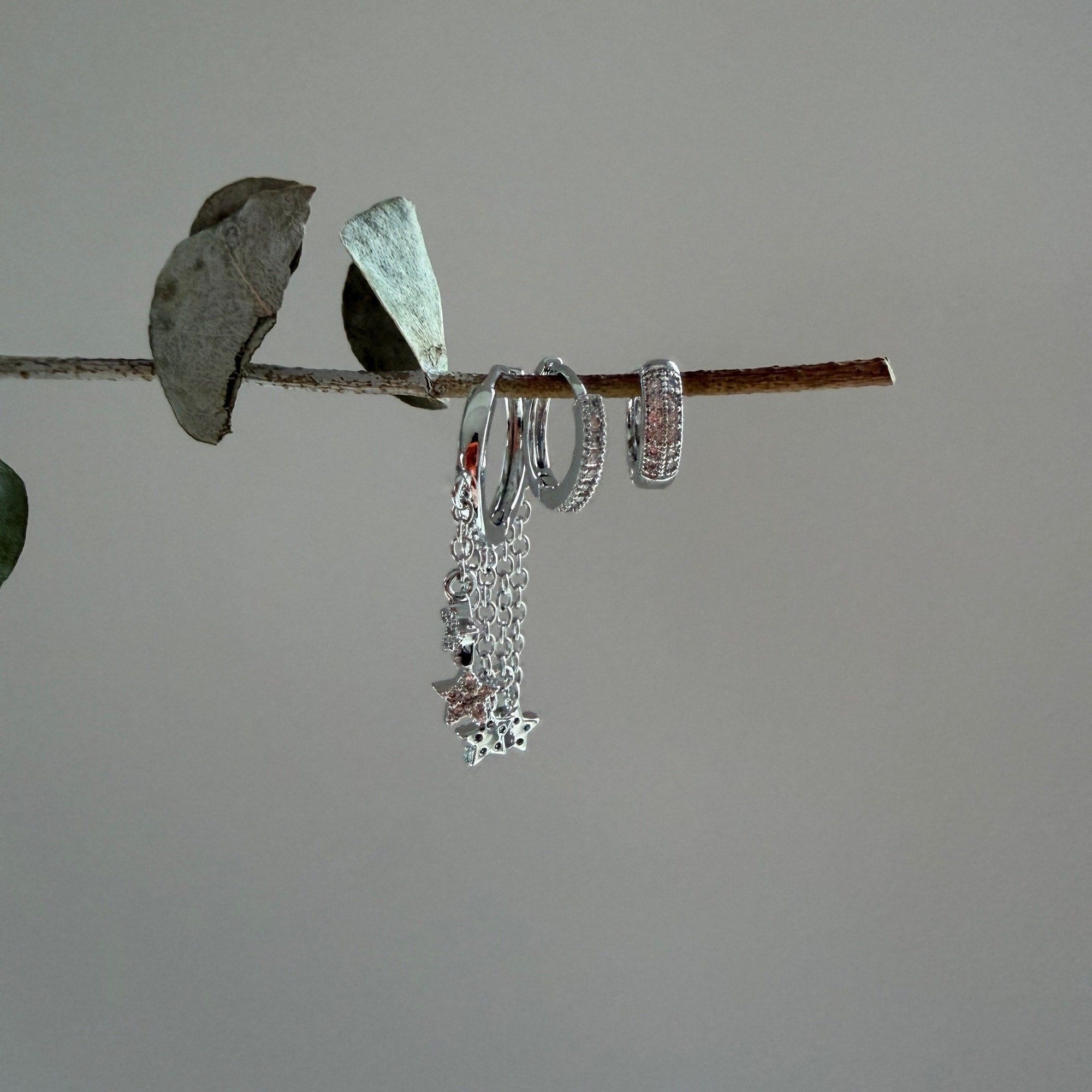 Sallantılı Yıldızlı Üçlü Küpe Seti -silver