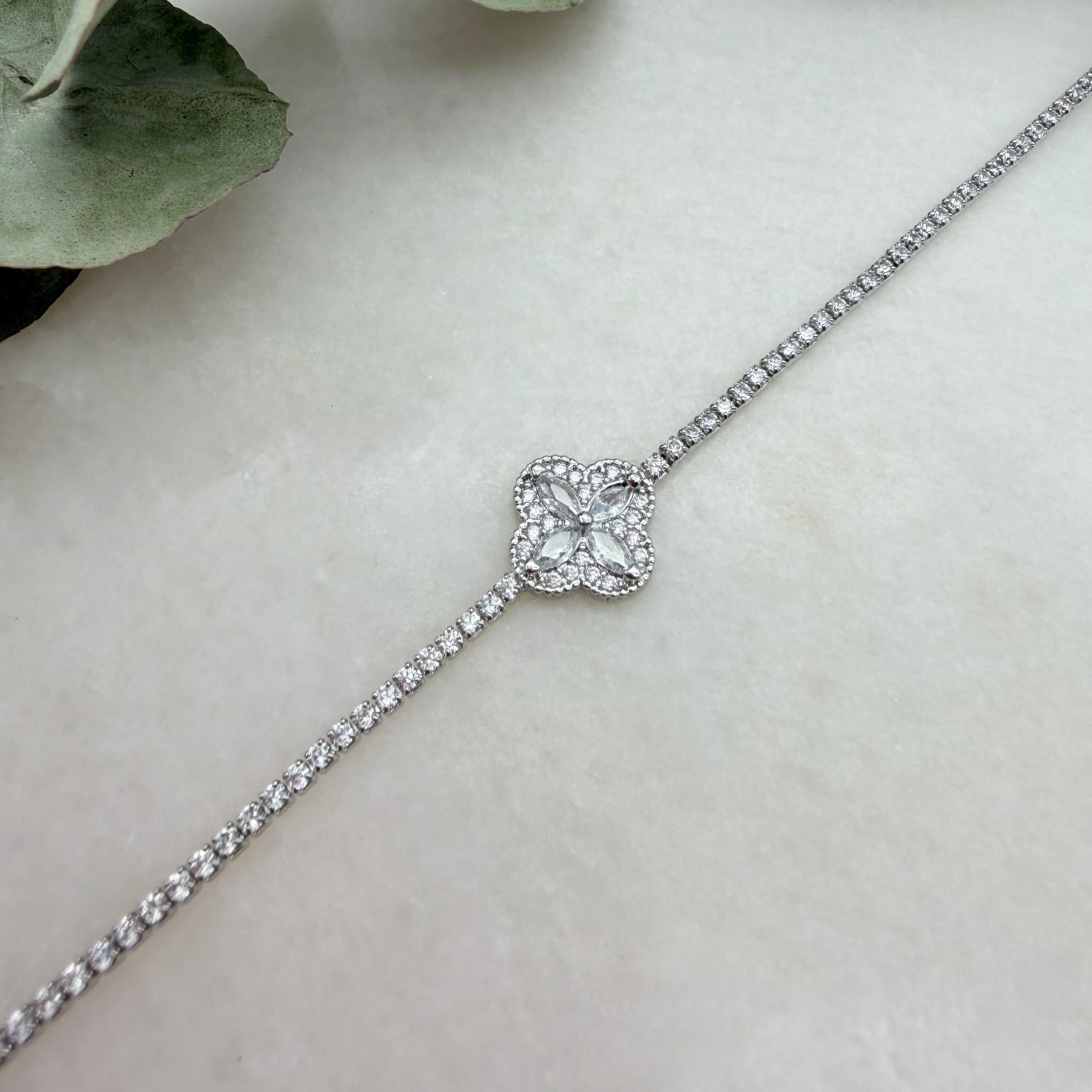 Taşlı Yonca Tamtur Bileklik (17+2 cm)