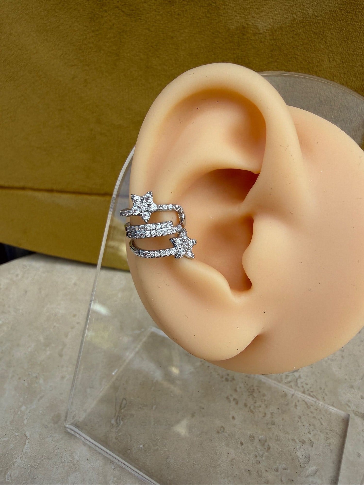 Yıldız Detaylı Taşlı Silver Earcuff