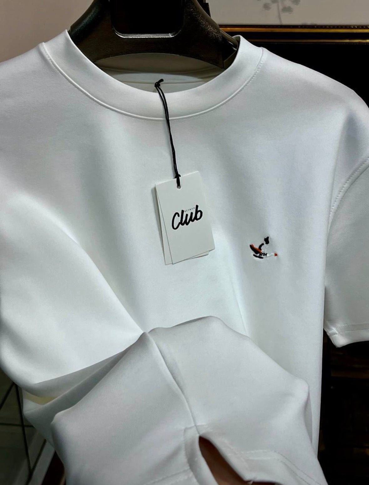BYMN ERKEK BEYAZ YUVALAK YAKA LOGO NAKIŞLI  TSHIRT 