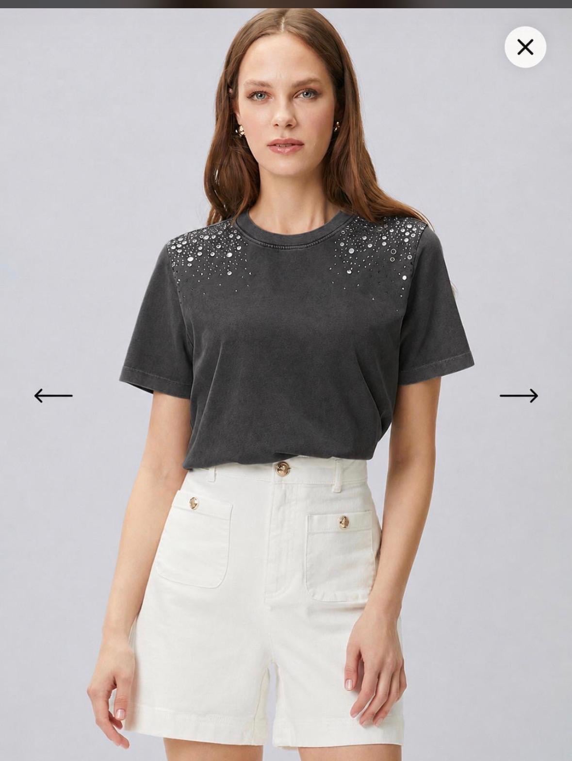 NTWRK KADIN ESKİTME GRİ TAŞ DETAYLI TSHIRT