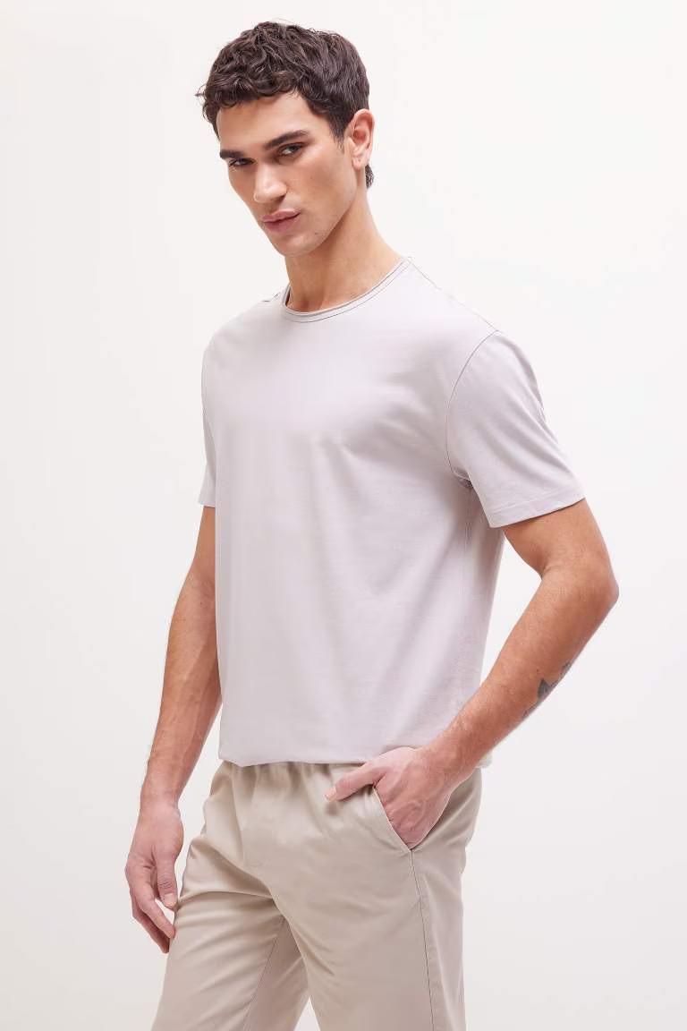 T-Shirt ve Bluz Modelleri | Kadın Üst Giyim | YK Club