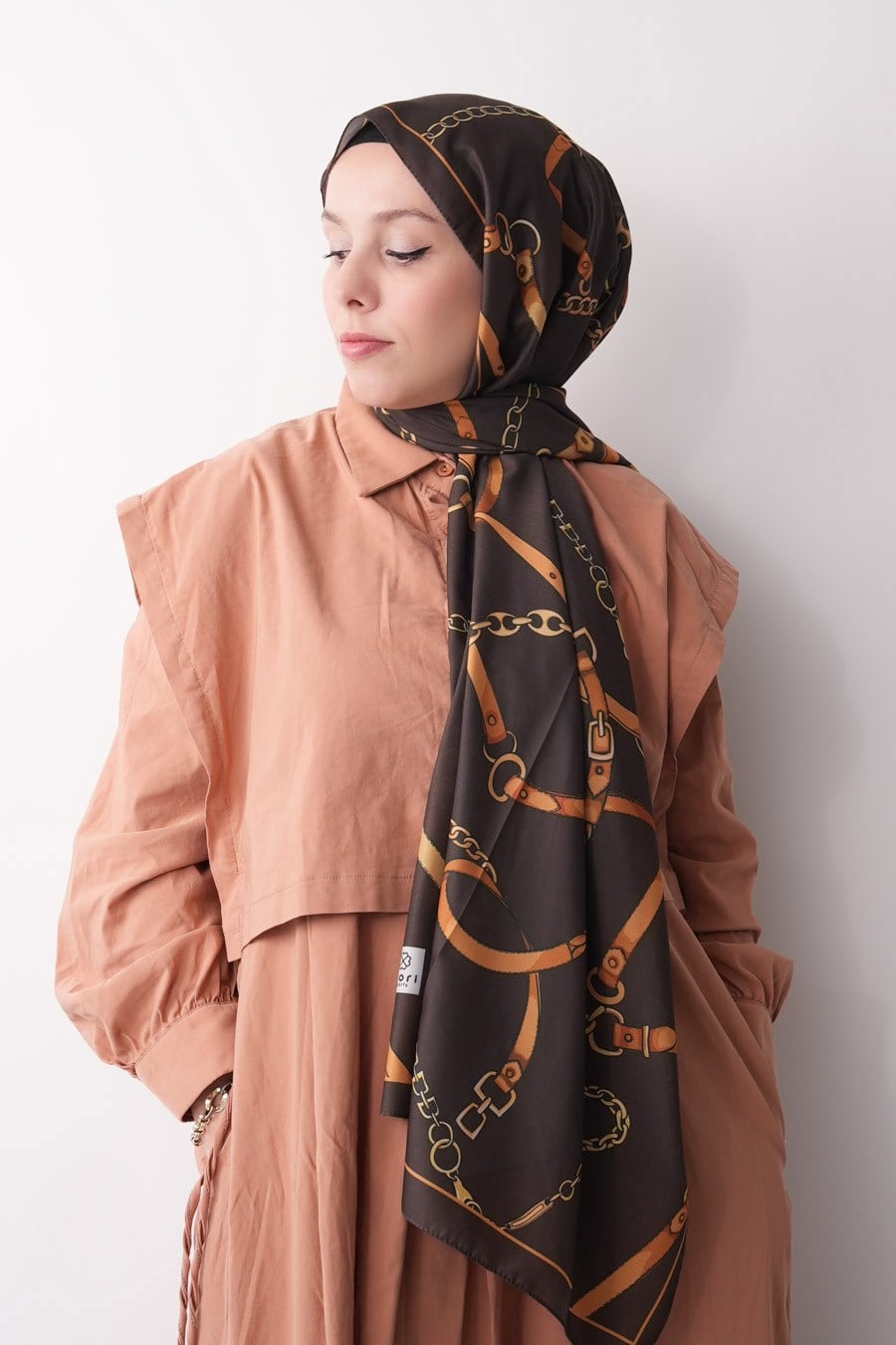 Golden Belt Desen Soft Şal Kahverengi