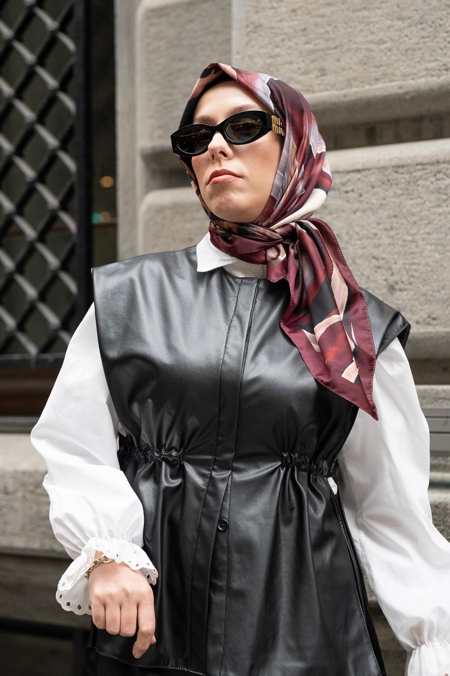 Wild Desen İpeksi Rayon Eşarp Lacivert