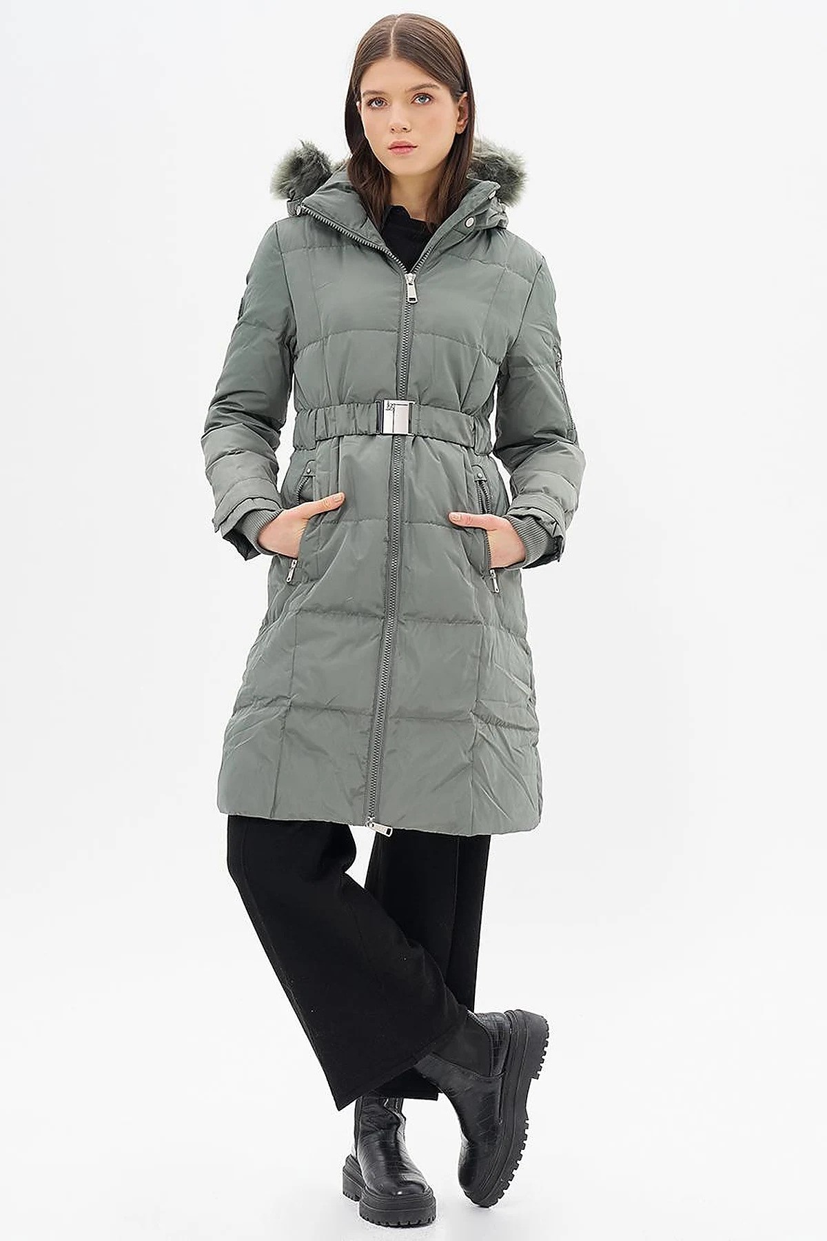 Kapüşonlu Kaz Tüyü Dolgulu Mont Küf Yeşili