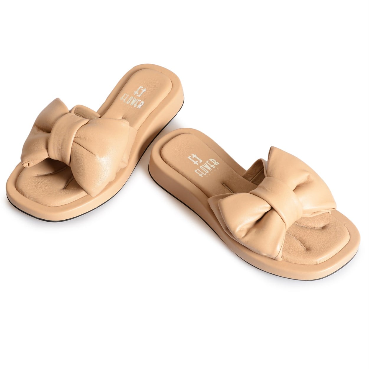  NUDE METIS
