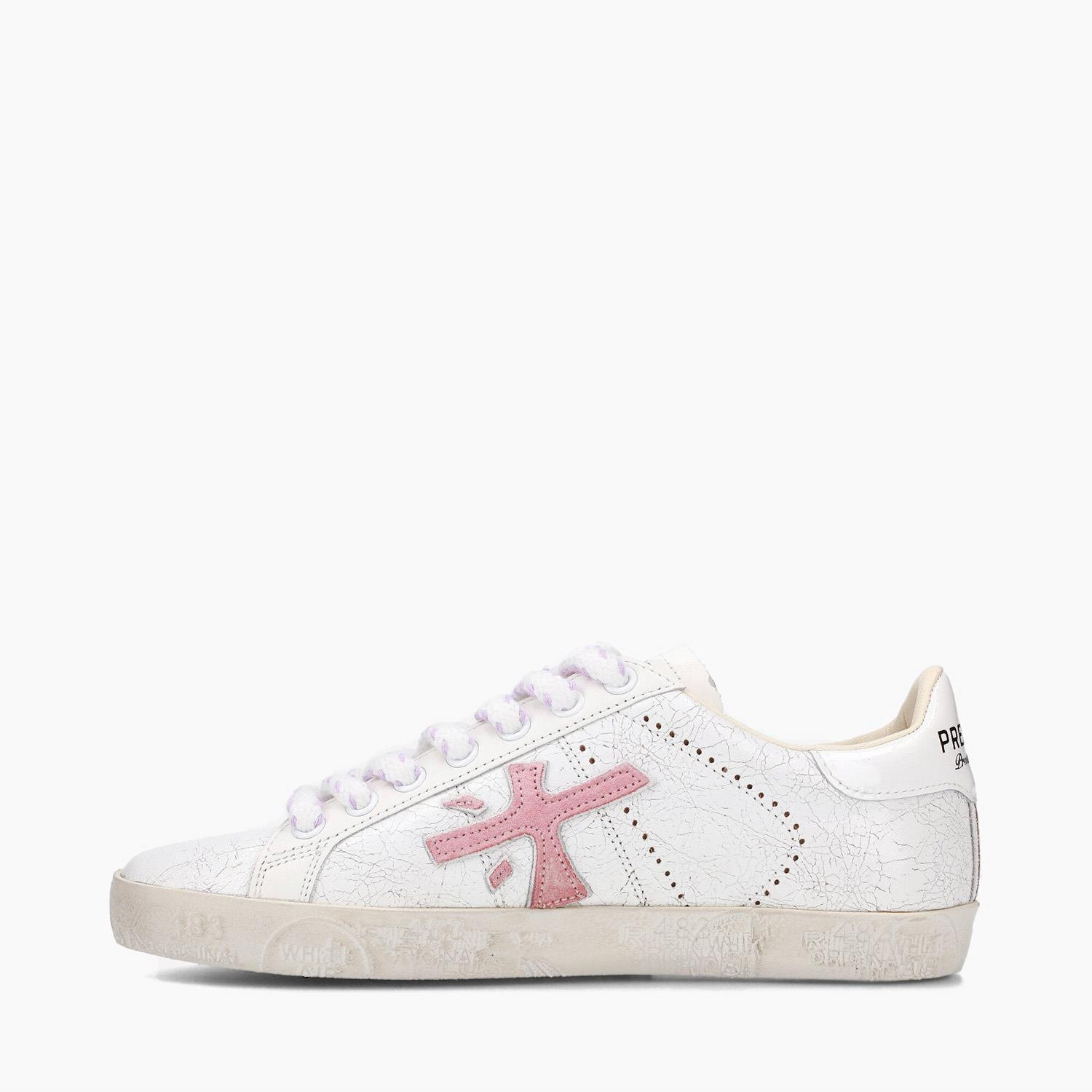  WHITE PINK