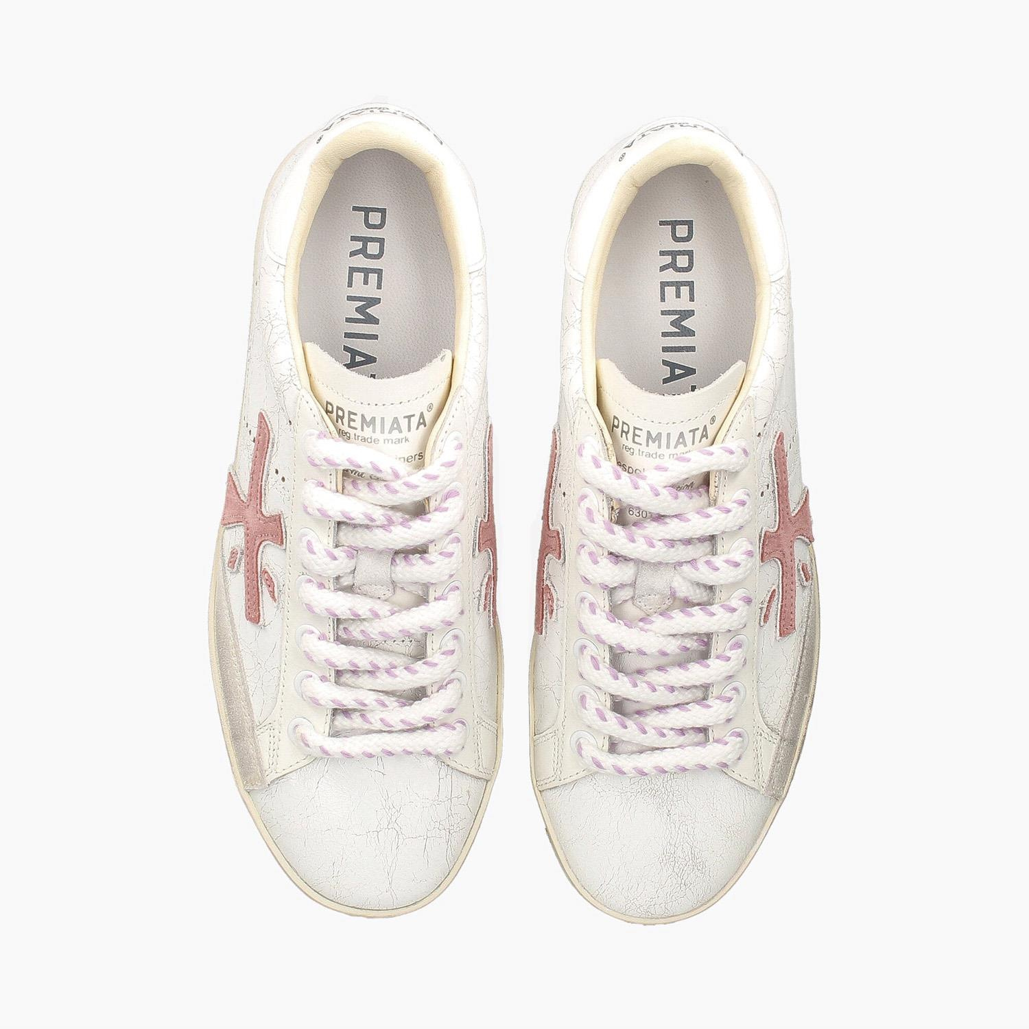  WHITE PINK