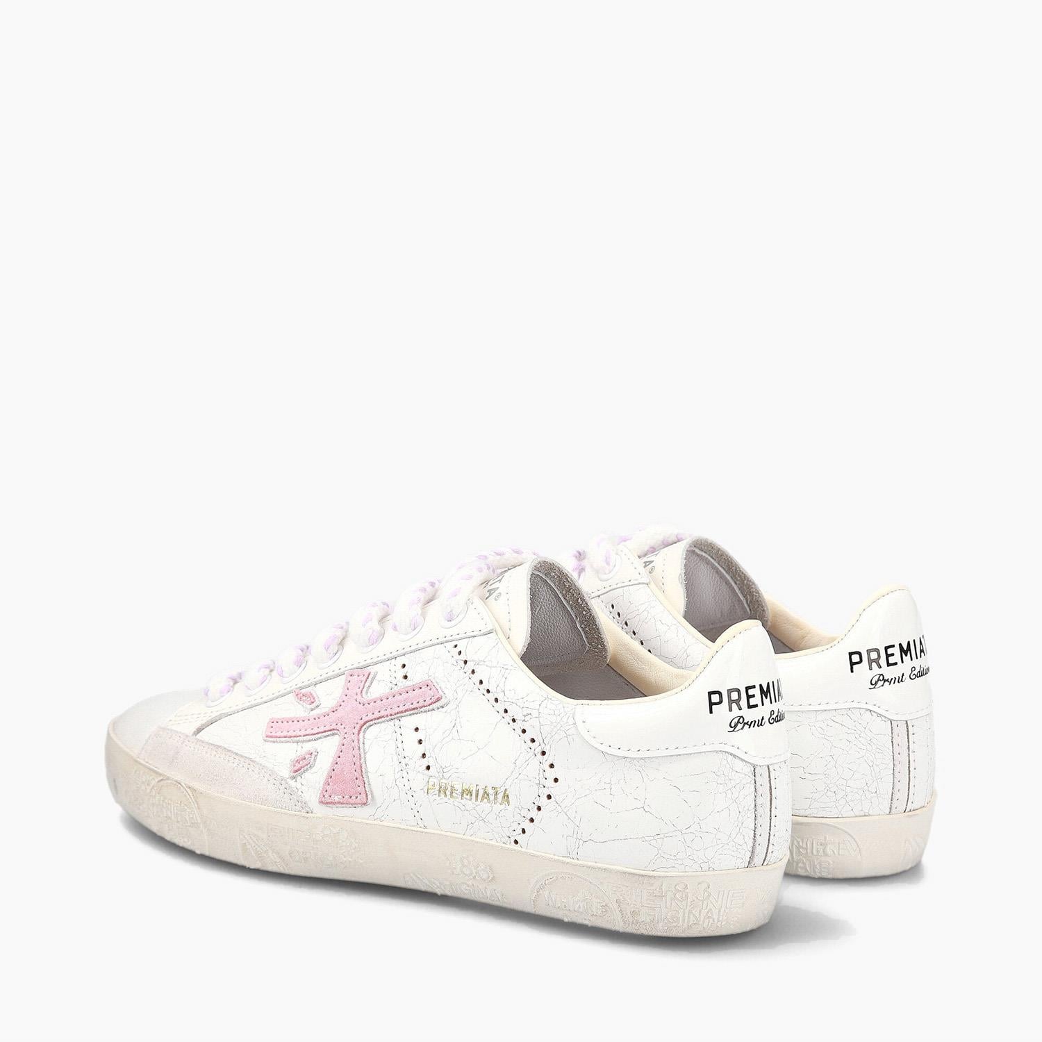  WHITE PINK