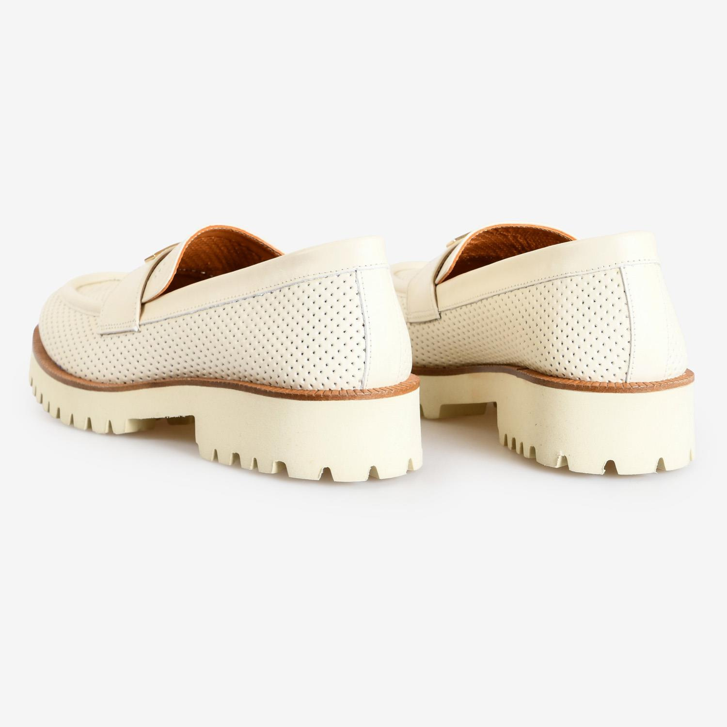 Bej Deri Kadın Loafer
