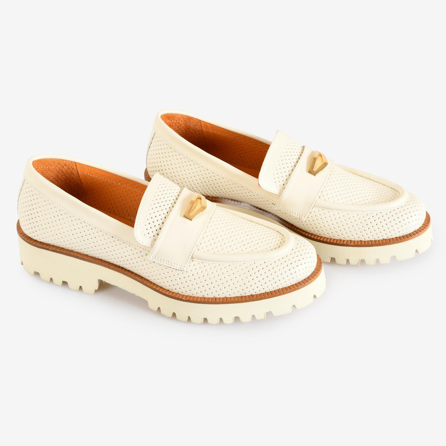 Bej Deri Kadın Loafer