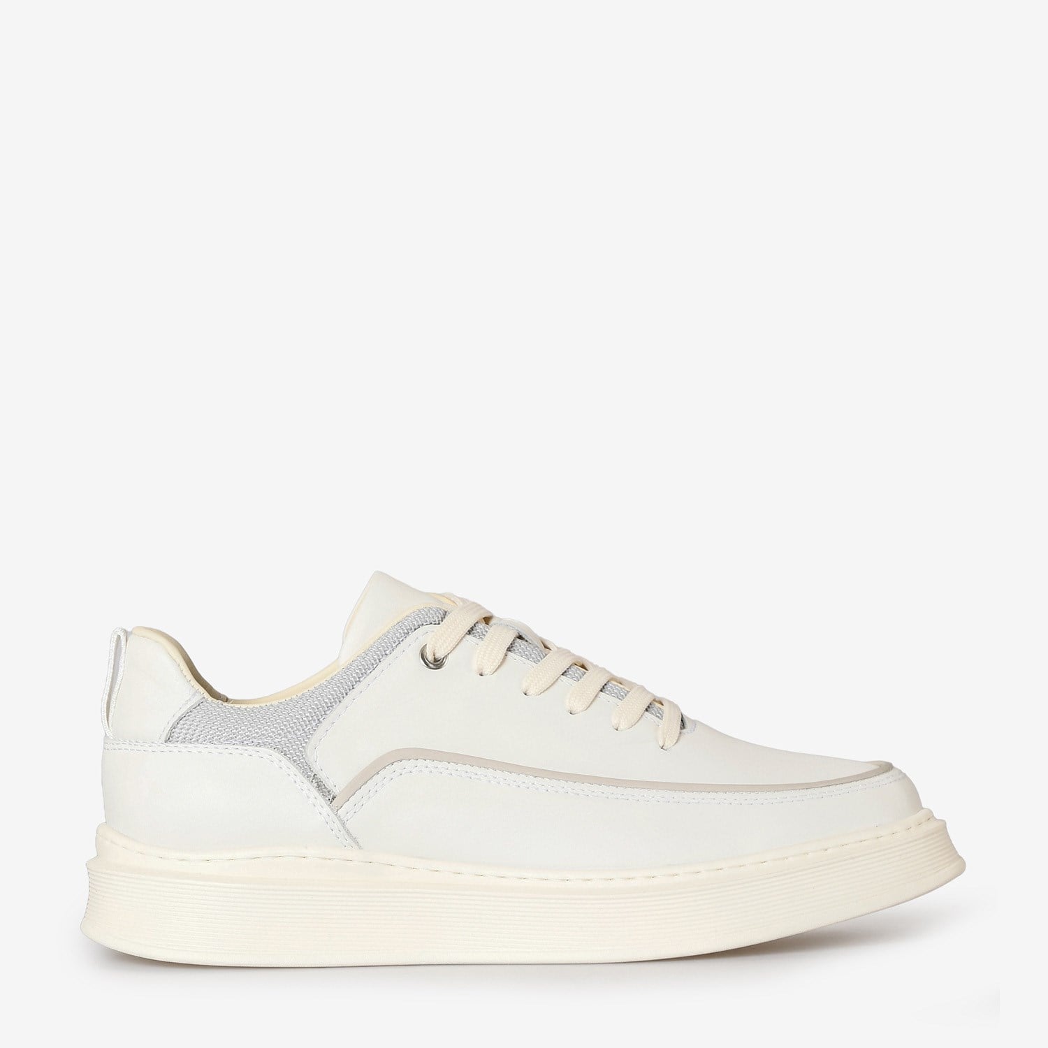 Beyaz Deri Bağcıklı Erkek Sneaker