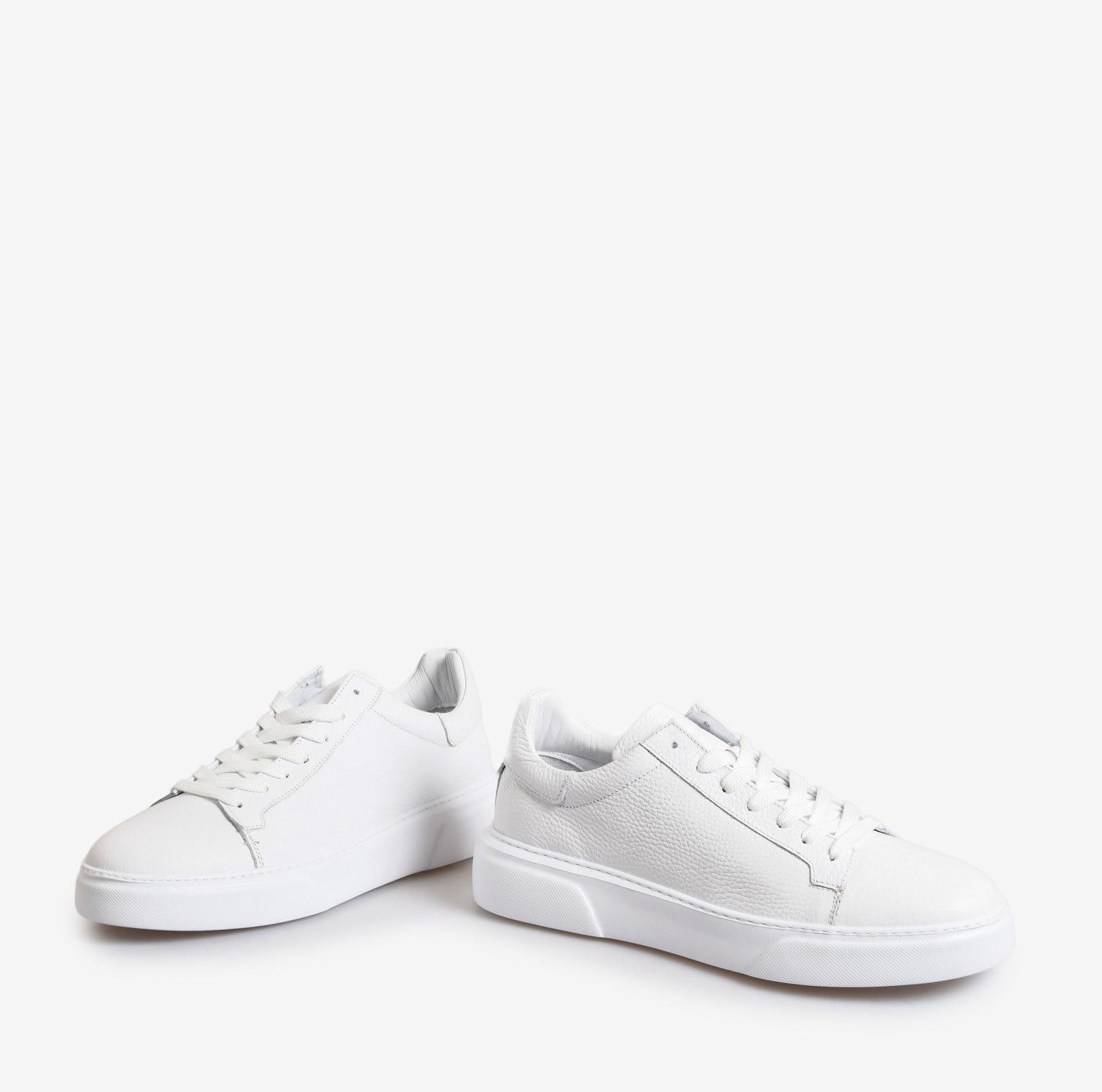 Beyaz Deri Bağcıklı Erkek Sneaker