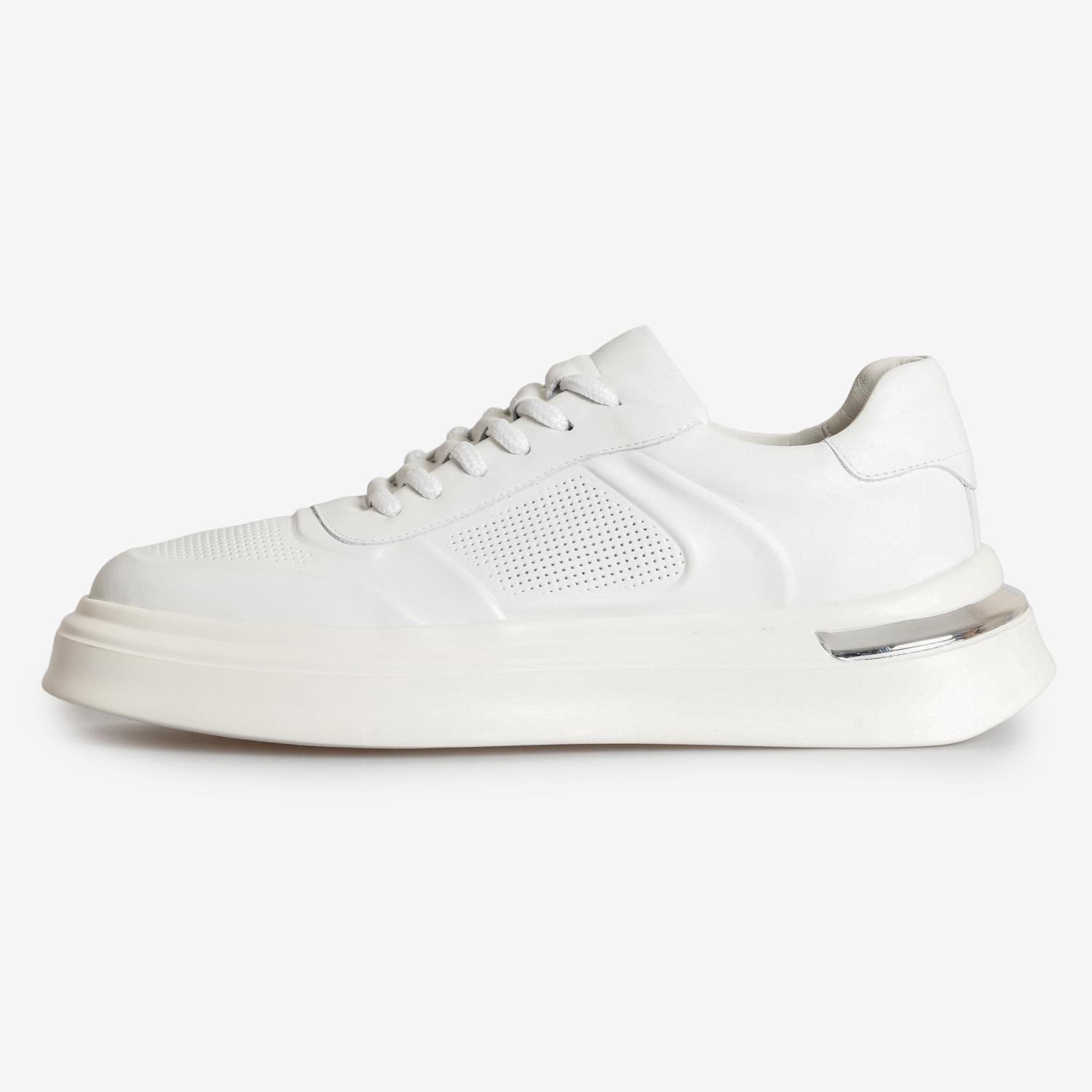 Beyaz Deri Bağcıklı Erkek Spor Ayakkabı