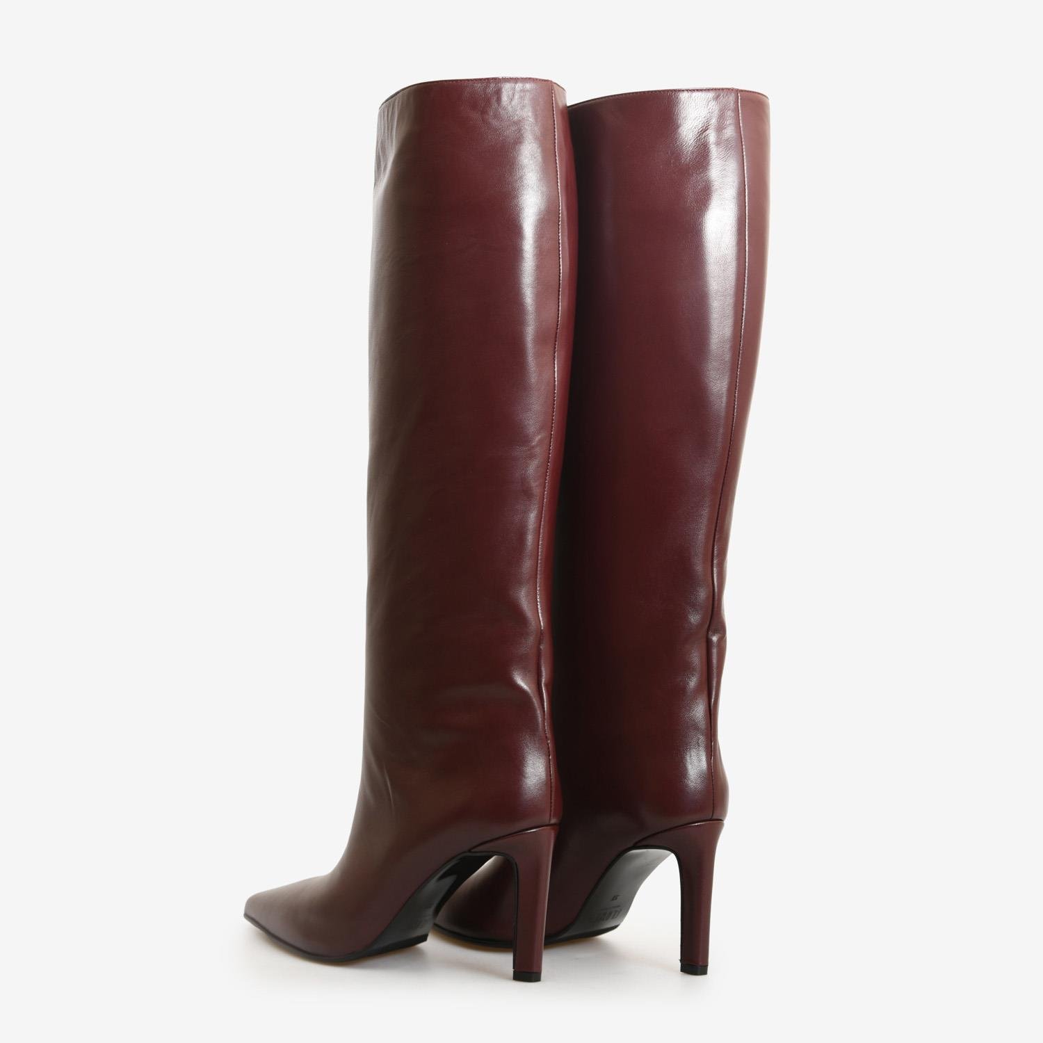 Bordo Deri Düz Kadın Çizme