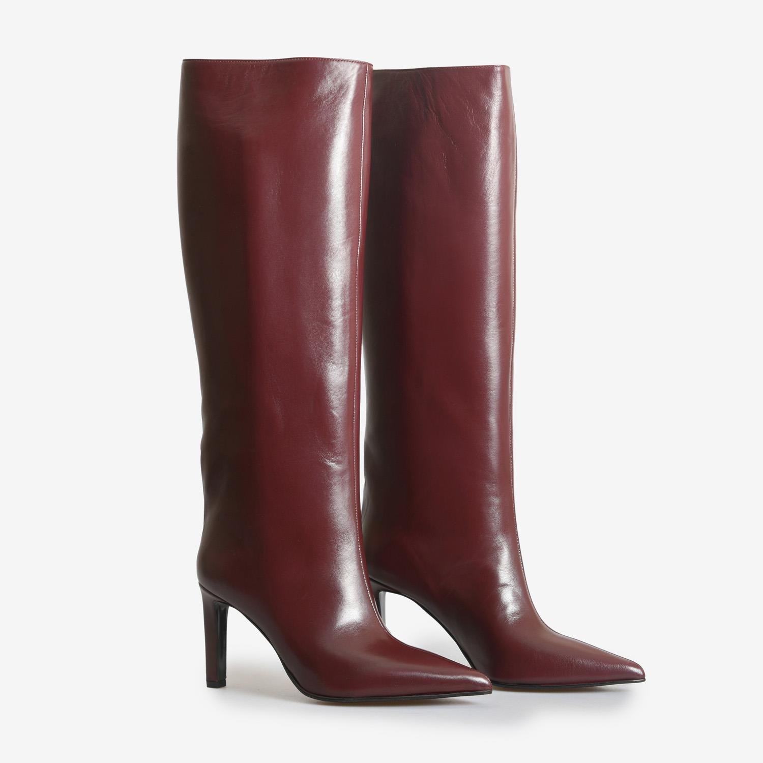 Bordo Deri Düz Kadın Çizme