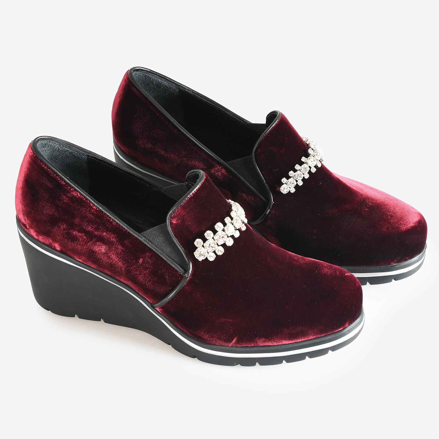 Bordo Kadife Taşlı Dolgu Topuk Kadın Loafer