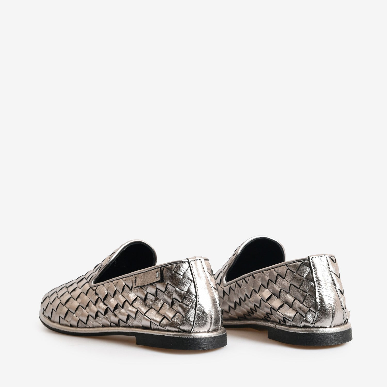 Çelik Renk Örgü Deri Kadın Loafer