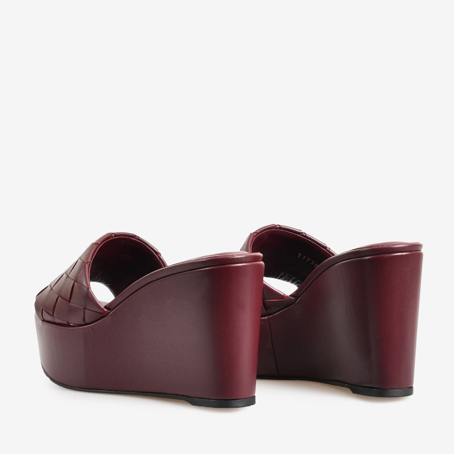 Flower Bordo Deri Dolgu Topuk Kadın Terlik