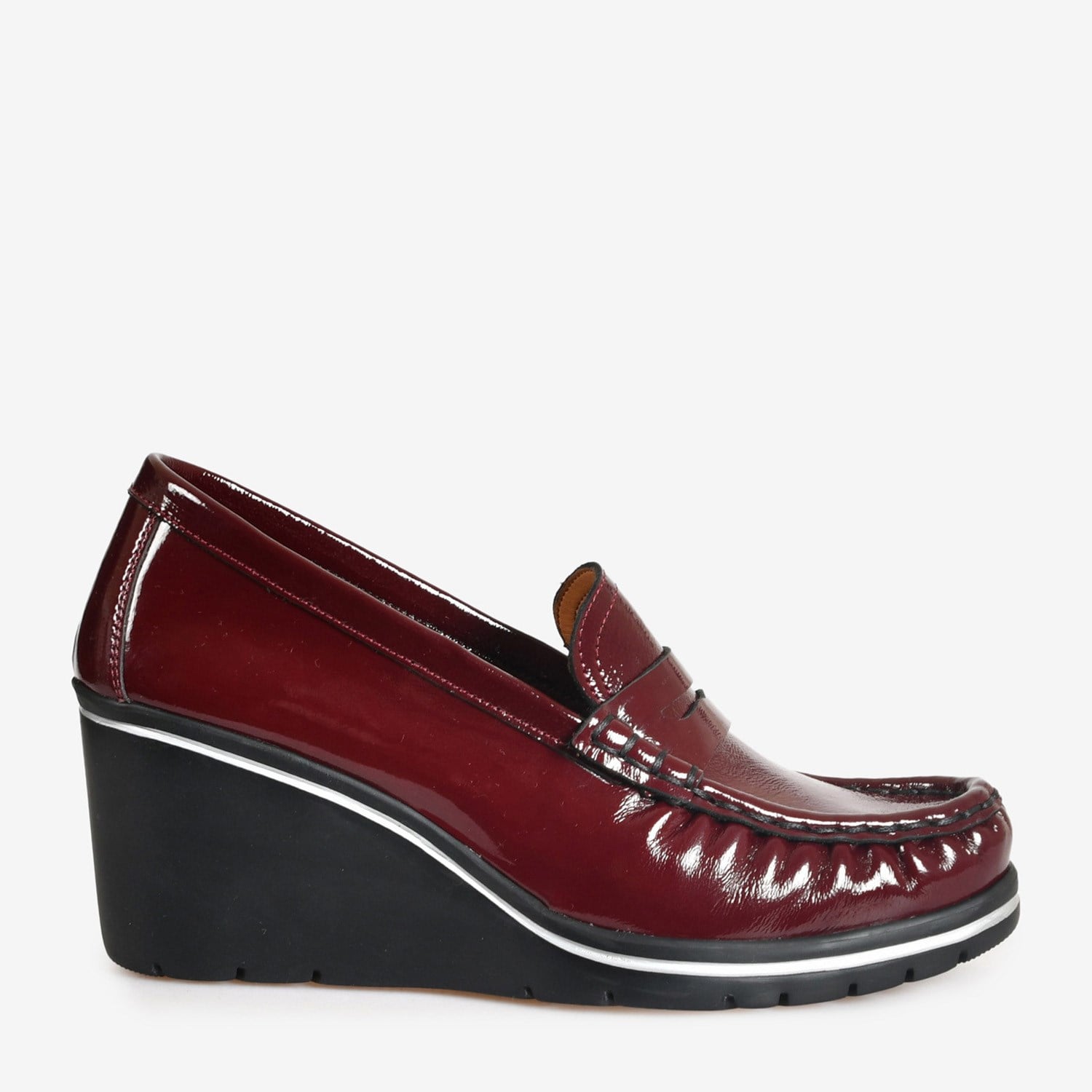 Flower Bordo Rugan Dolgu Topuk Kadın Loafer