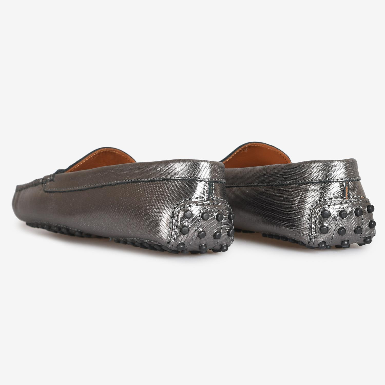 Gümüş Deri Kadın Loafer
