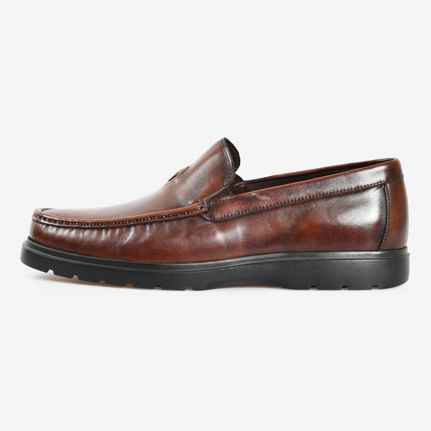 Kahve Deri Bağcıksız Logo Detaylı Erkek Loafer